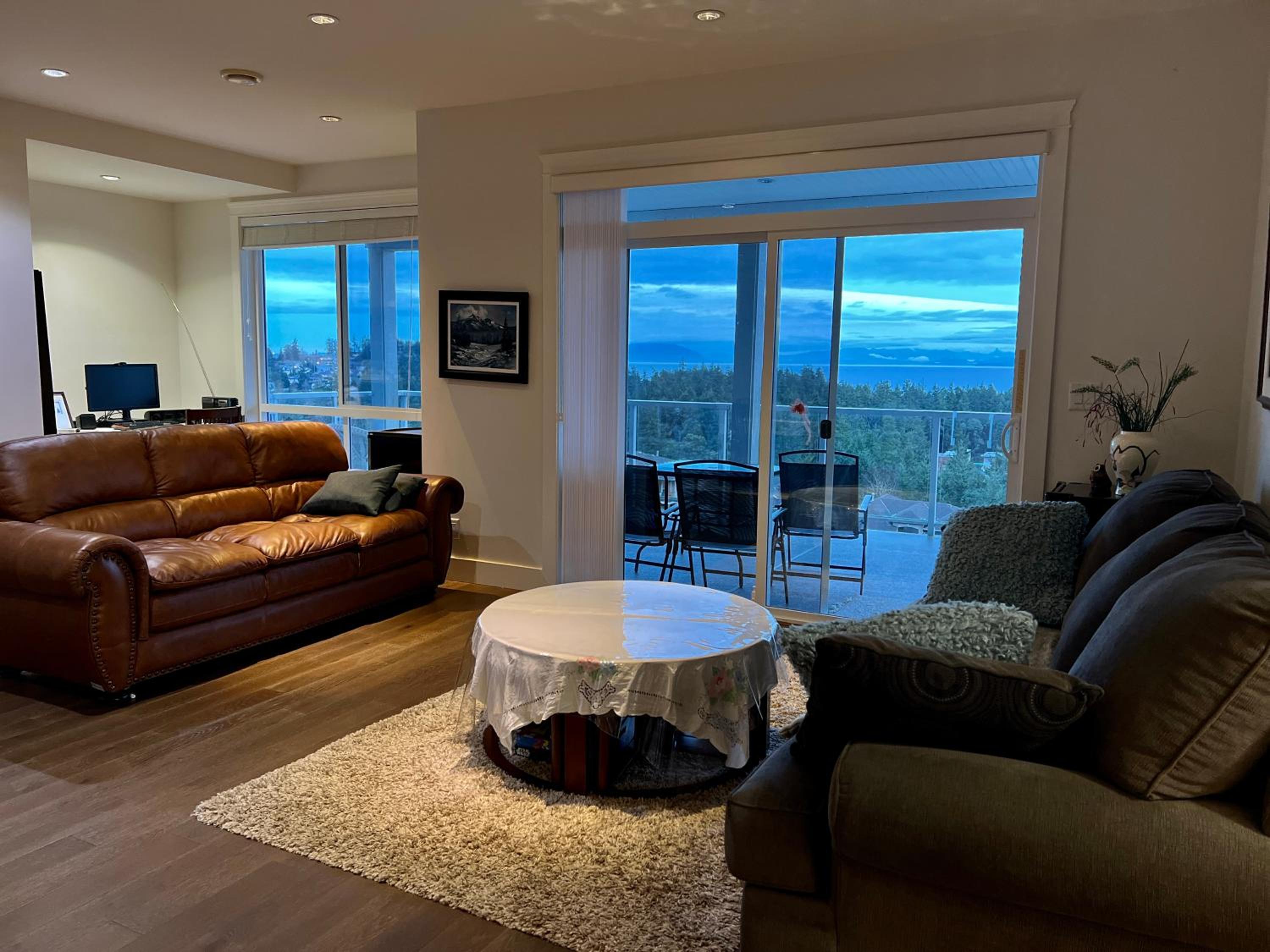 Nanaimo Vacations - Ocean Melody Vacation Rooms - Property Image 3