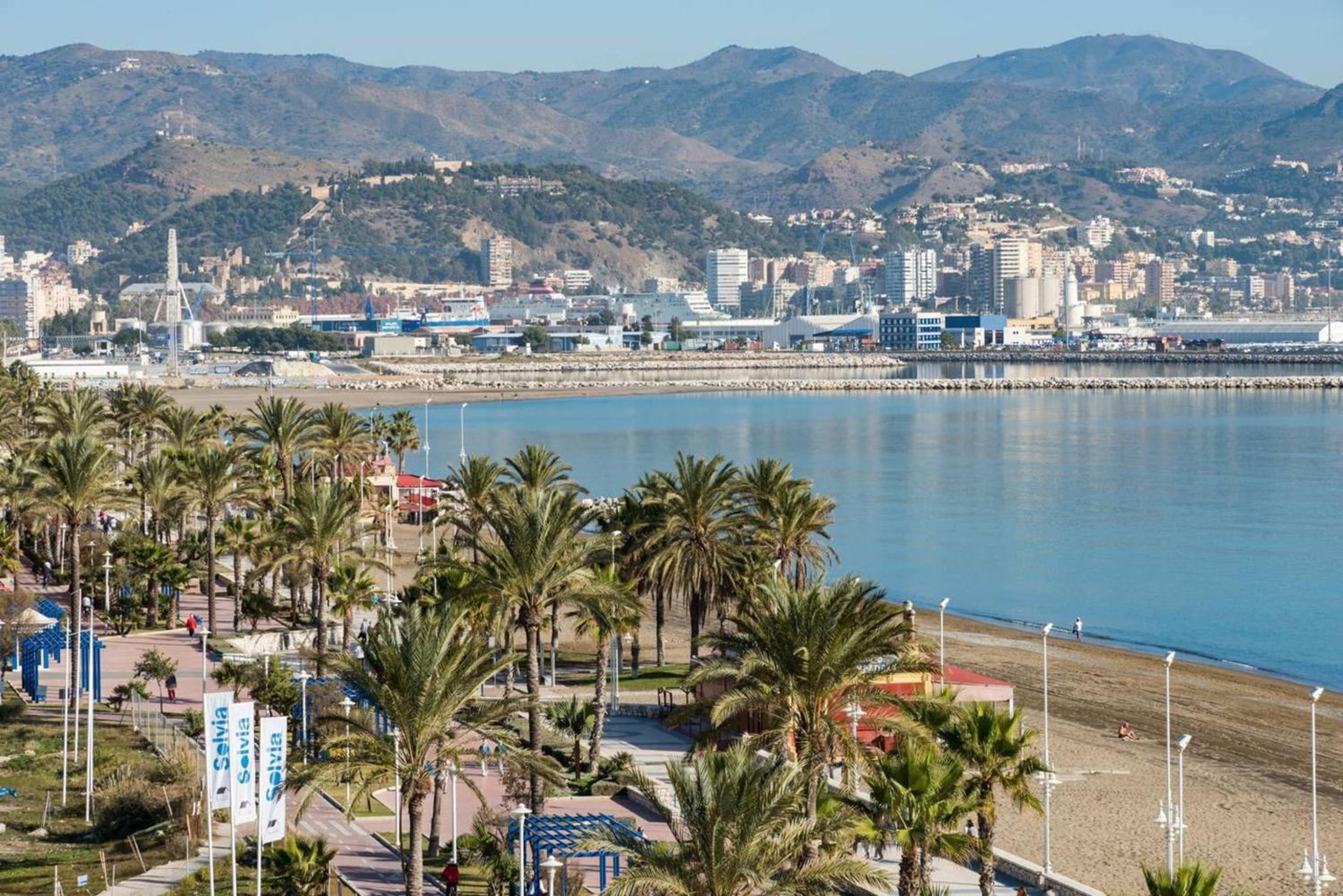Comfortable apartment in the centre of Malaga 60 m² parking
