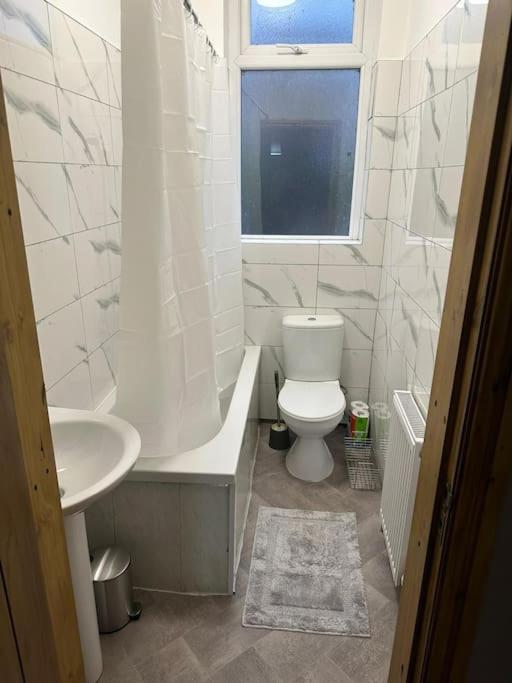 3 BDR, close to Manchester City and hospital view 4