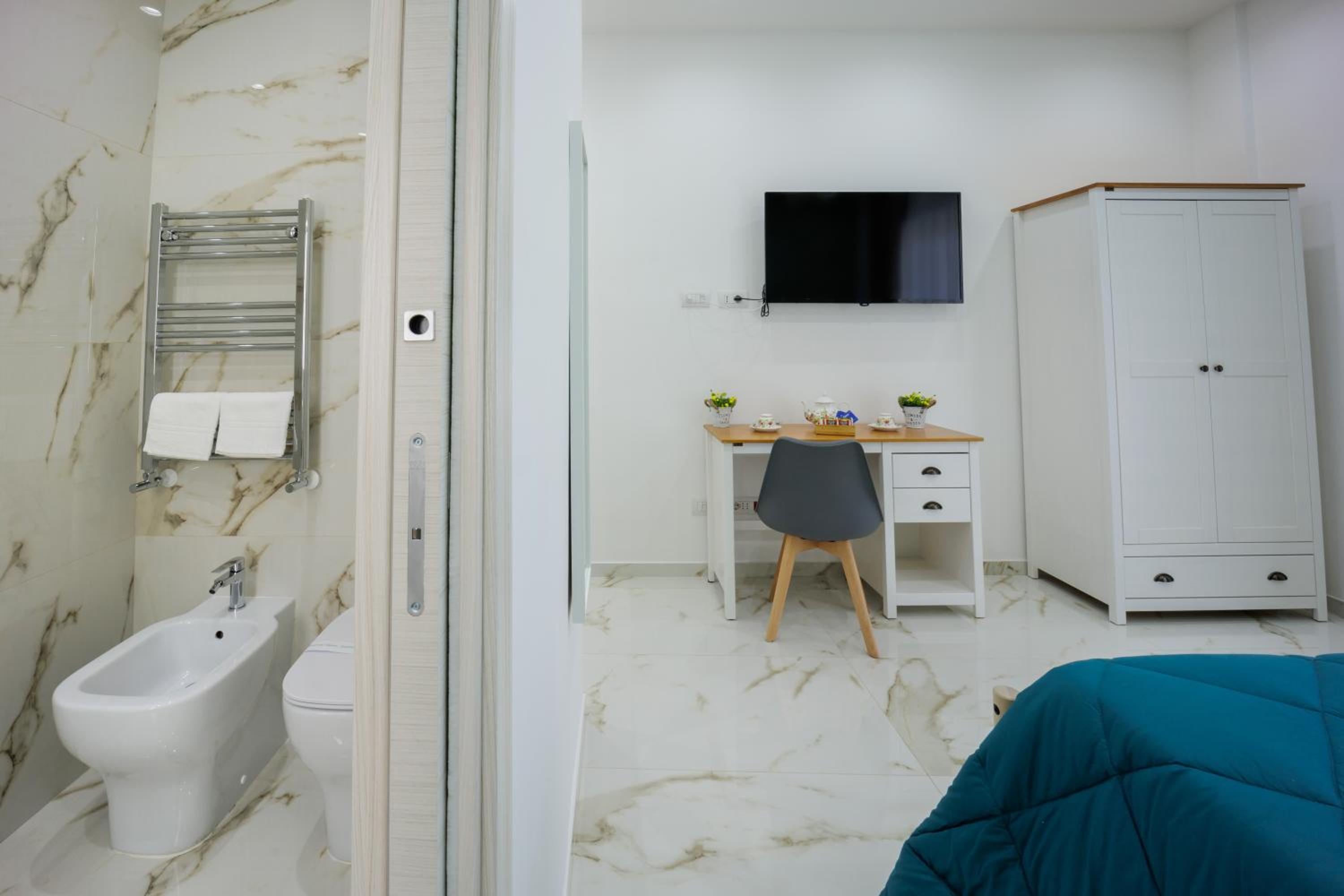 REDDIMUS Guest House