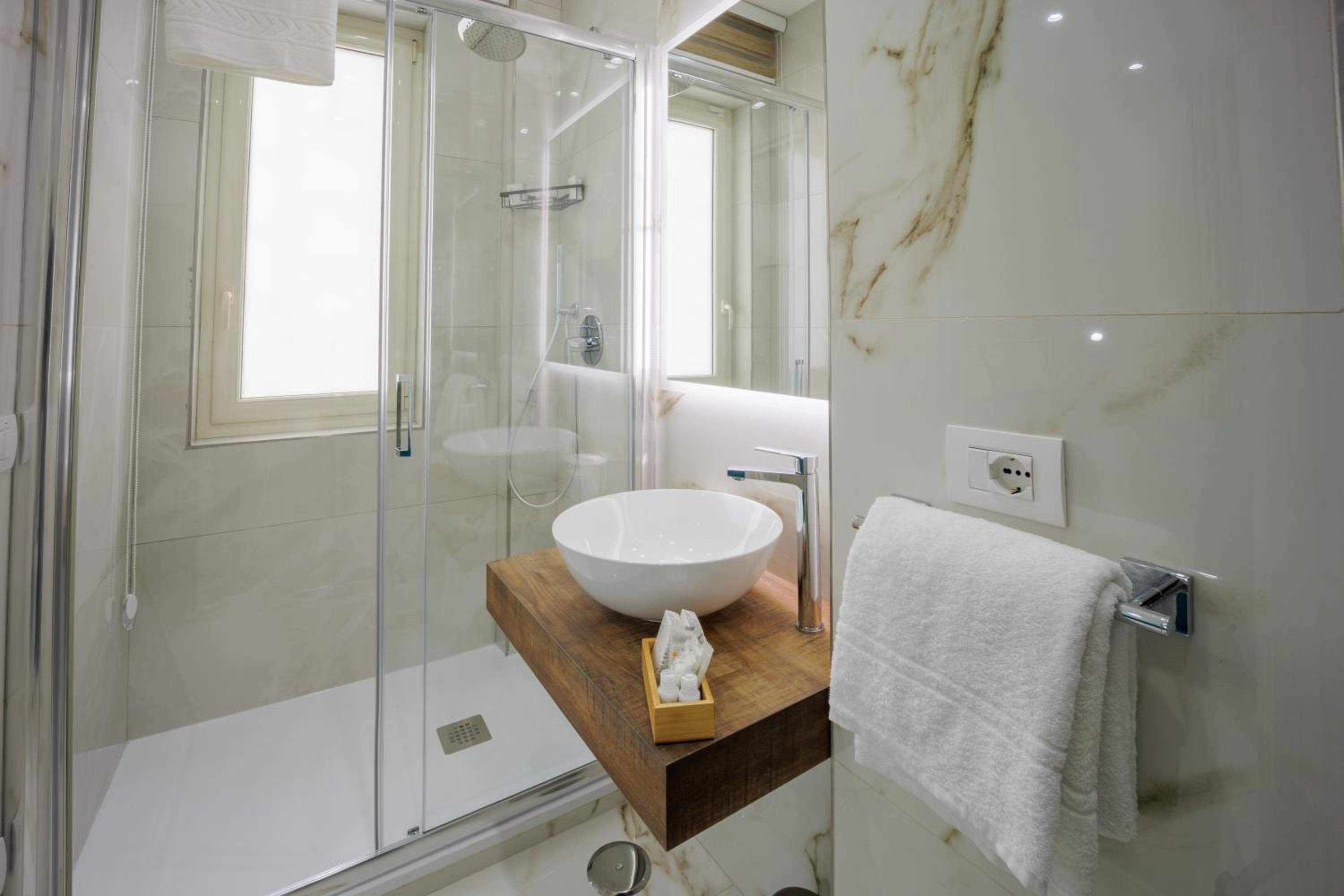 REDDIMUS Guest House