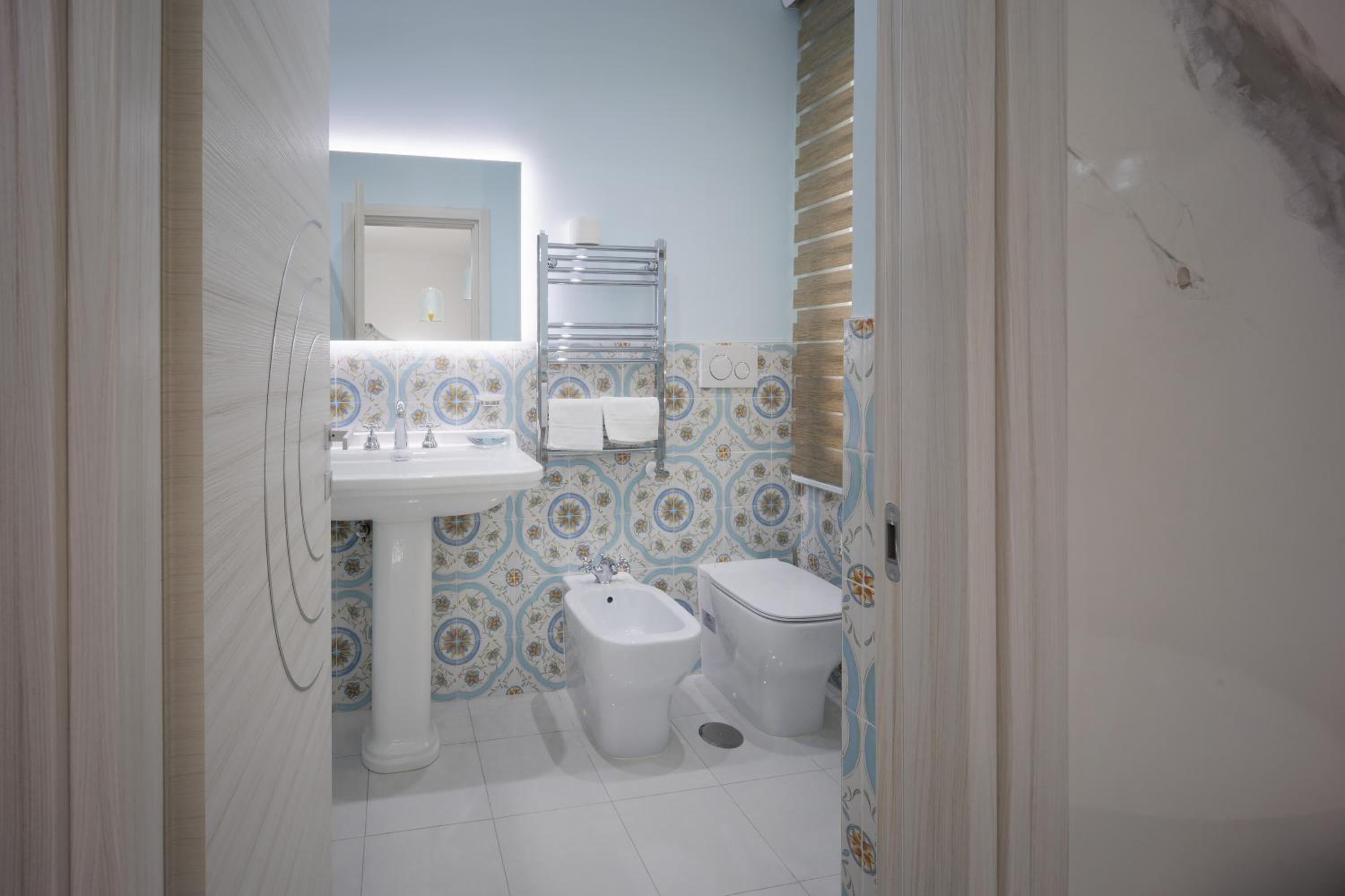 REDDIMUS Guest House