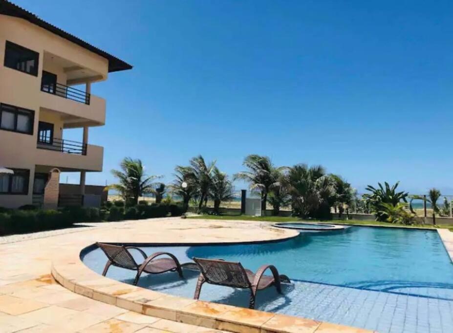Flat Malua - Apartamento Pé Na Areia Com Vista Mar Taíba-CE