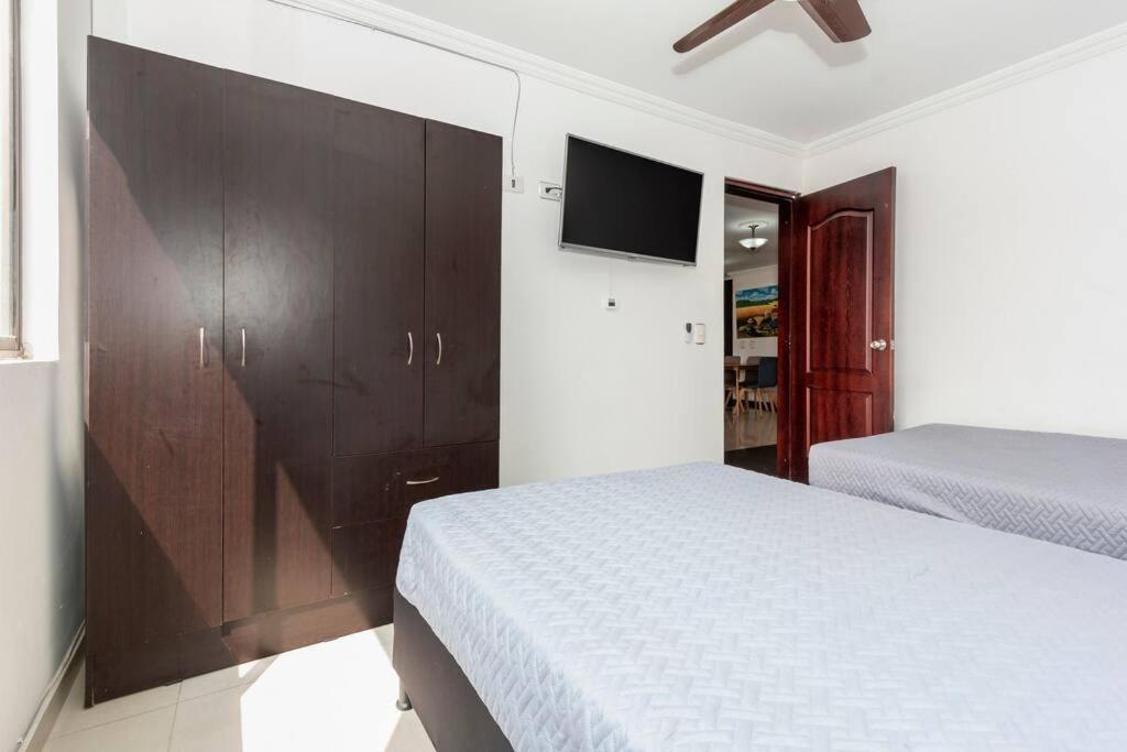 ¡Apartamento HOME LAURELES excelente ubicación!