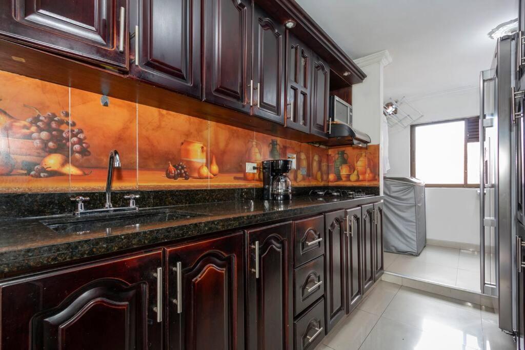 ¡Apartamento HOME LAURELES excelente ubicación!