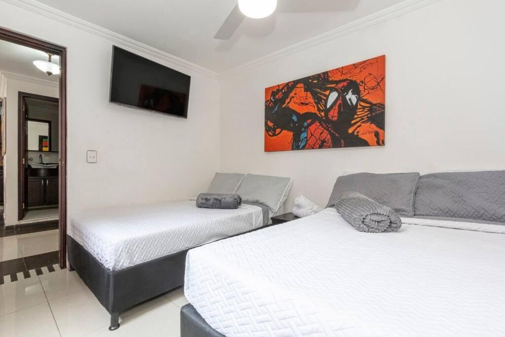 ¡Apartamento HOME LAURELES excelente ubicación!