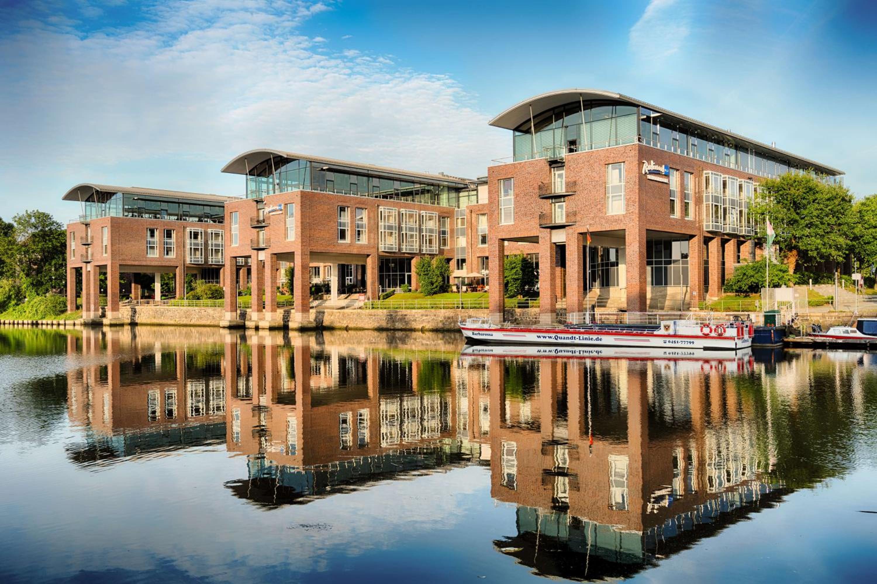 Hotel Radisson Blu Senator Hotel, Lübeck - Image 1