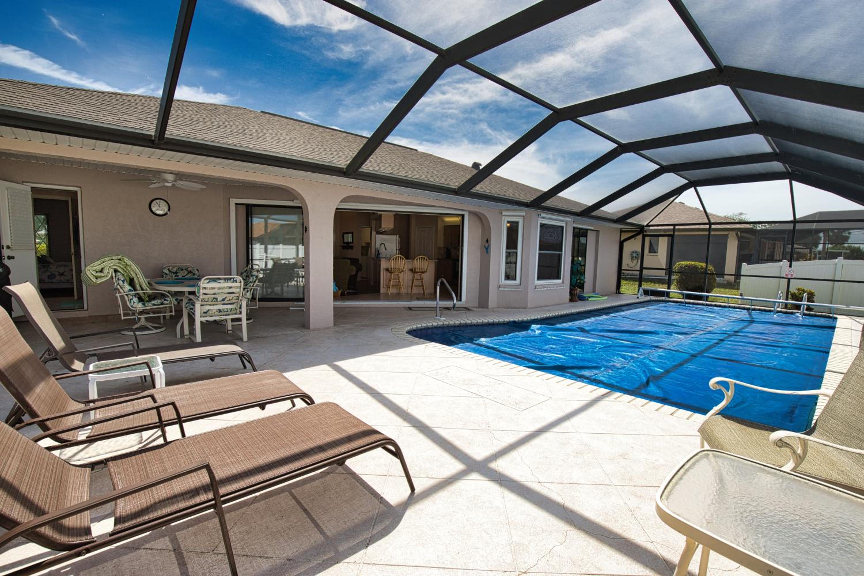 Paradise in Port Charlotte view 3