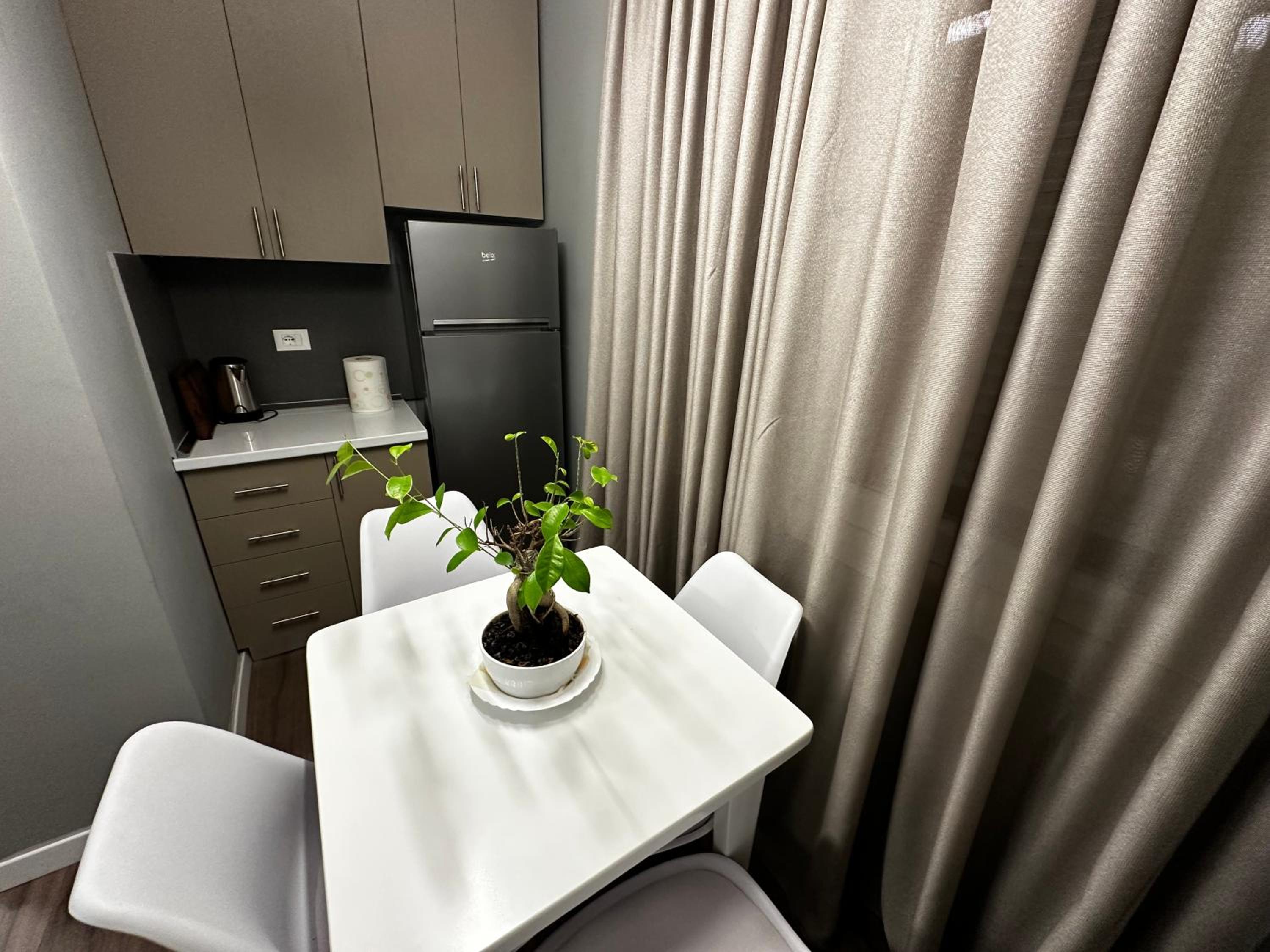 Delux City inn