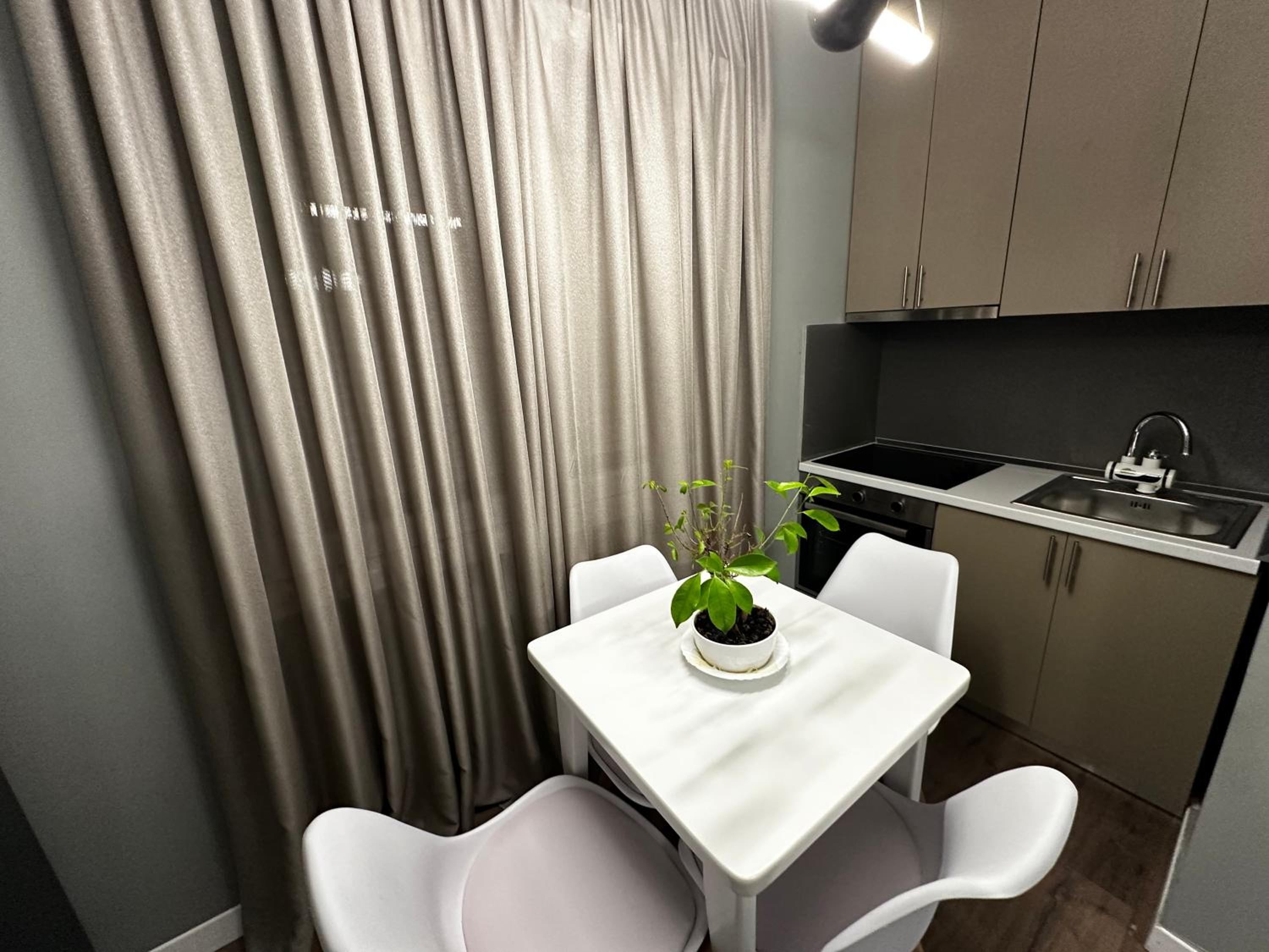 Delux City inn