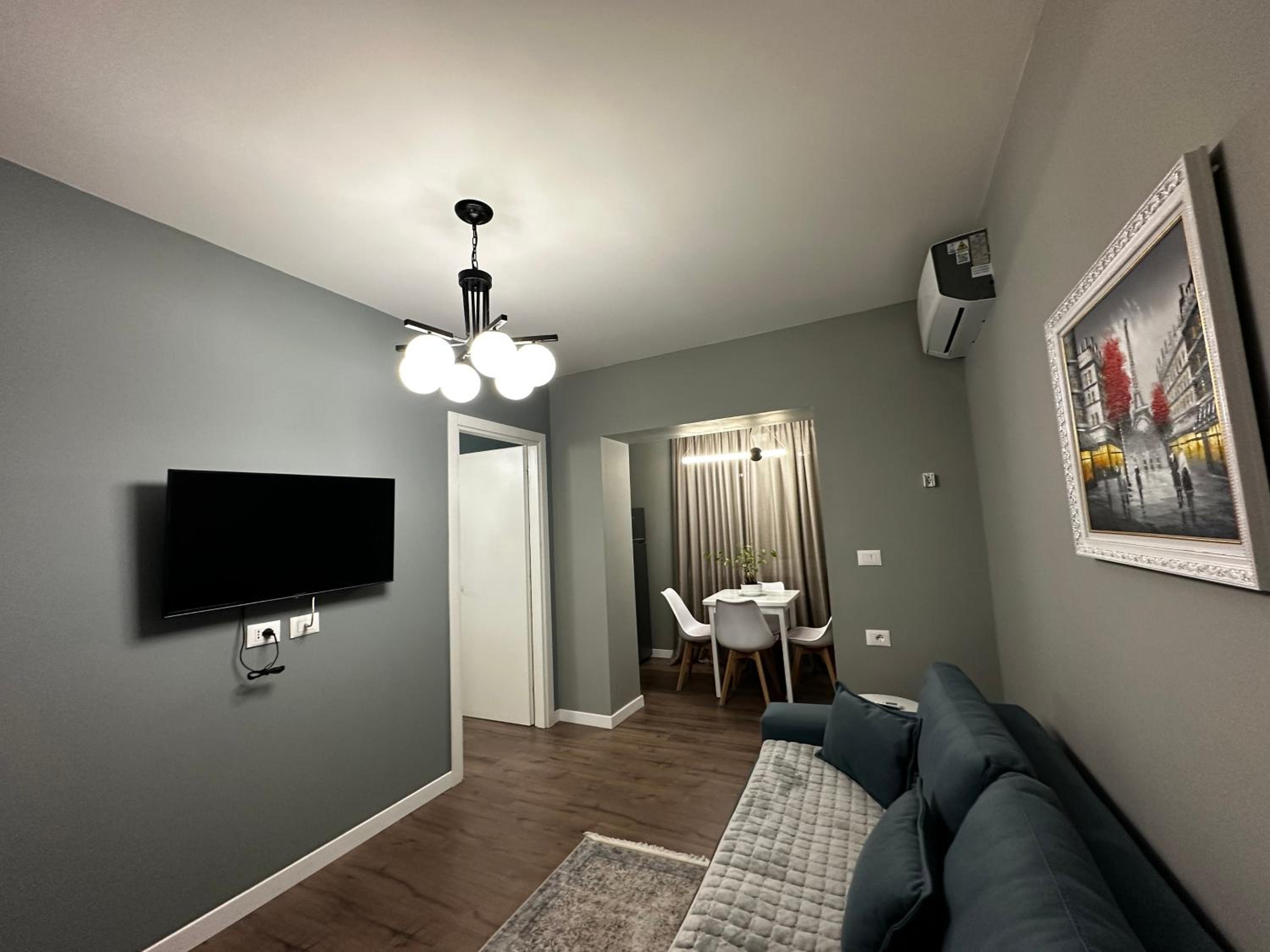 Delux City inn