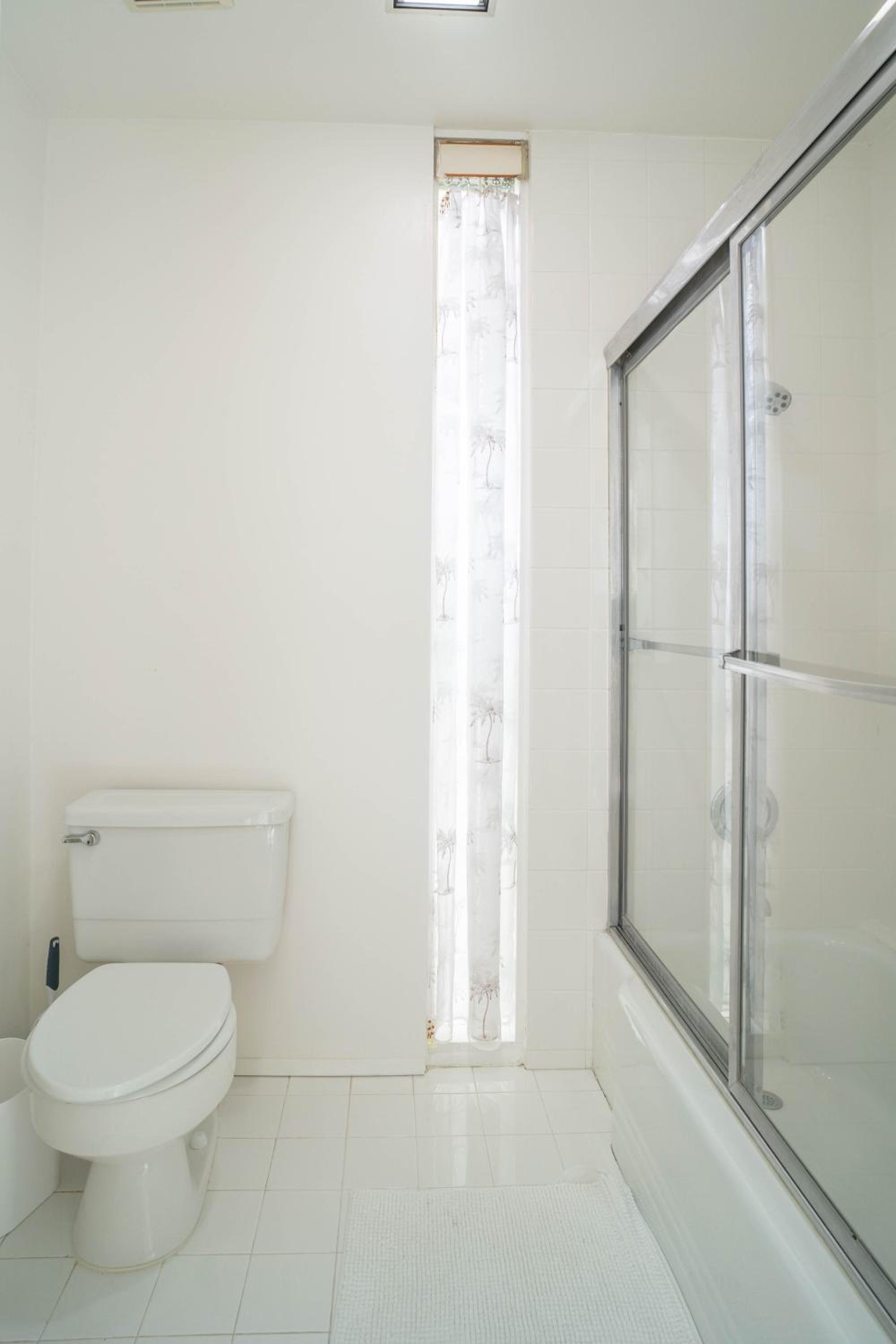Luminous William F. Cody designed home
