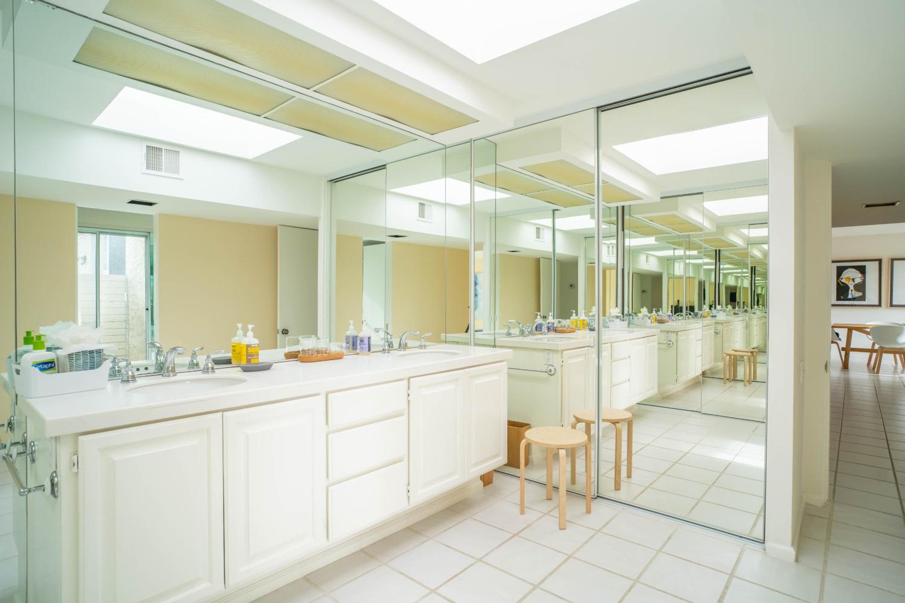 Luminous William F. Cody designed home