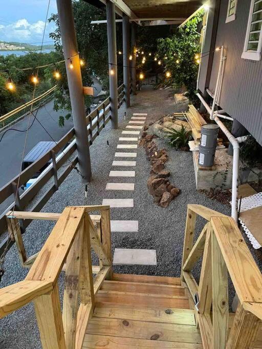 Ocean Front Villa 4 Studio view 5