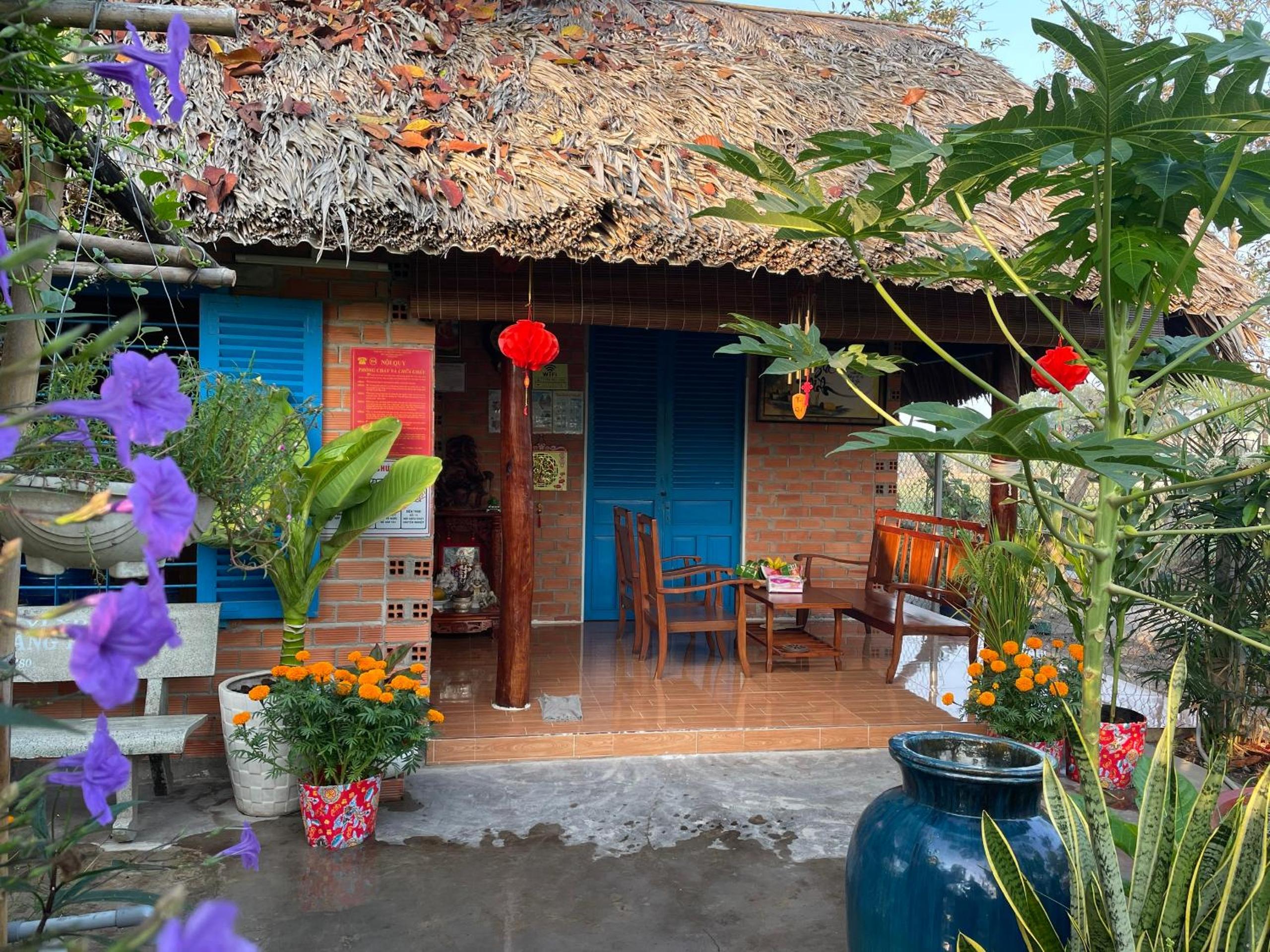 Vong Nguyet Homestay - Entire Bungalow 36m2 view 3
