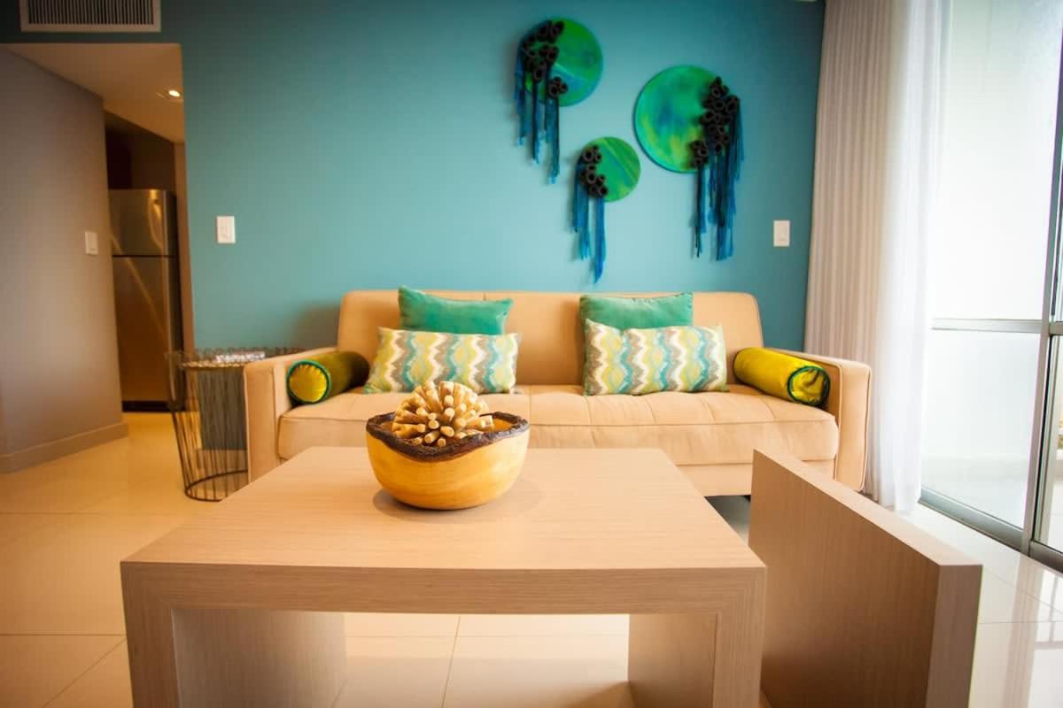 2BR Gem Ocean Front Building Isla Verde Beach view 4