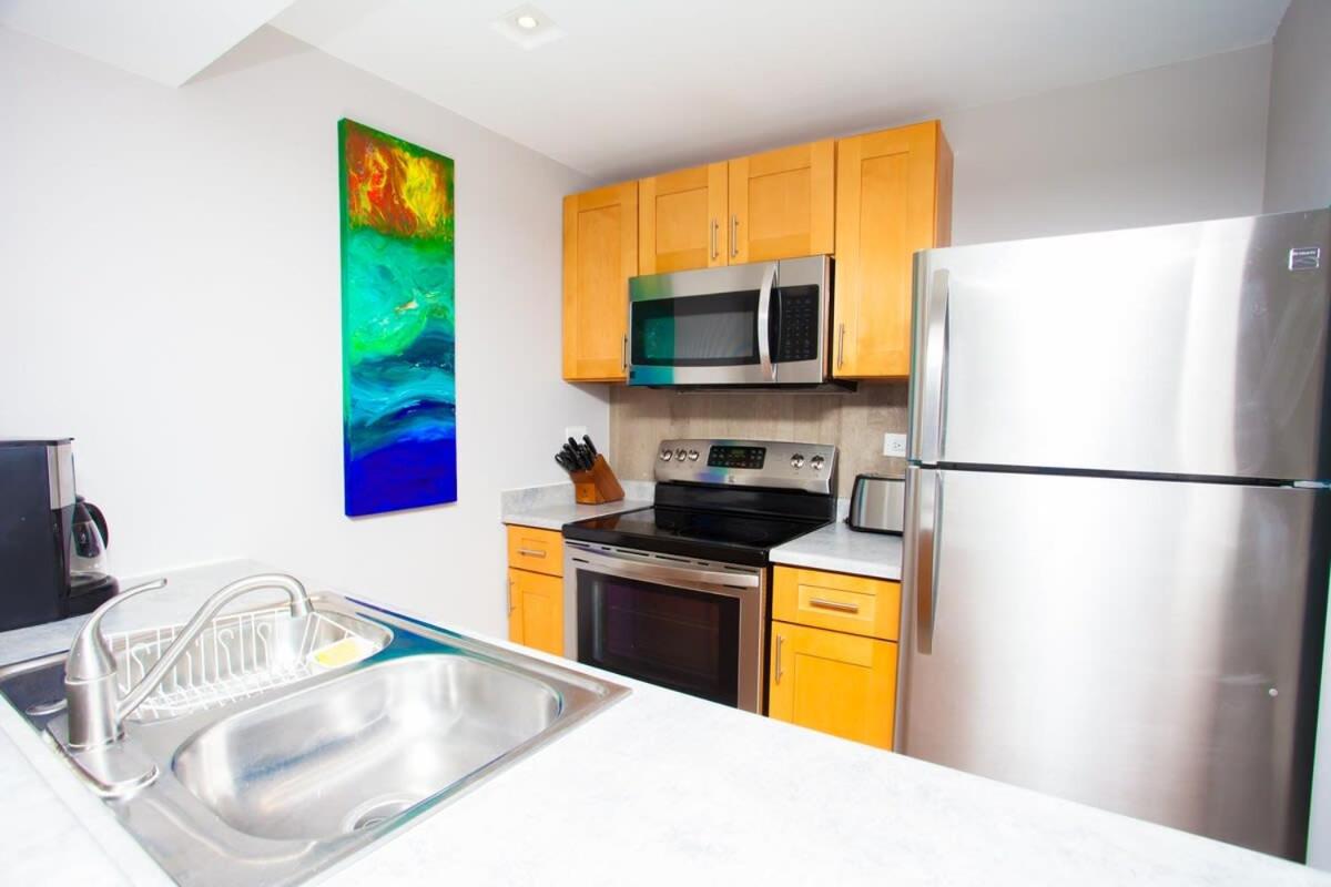 2BR Gem Ocean Front Building Isla Verde Beach view 2