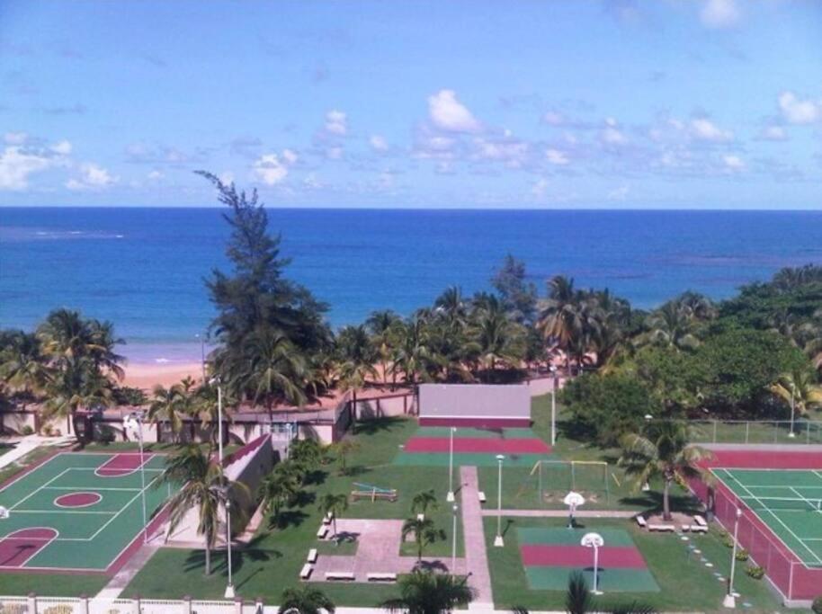 Enchanted Jewel 9 Beachfront Pool