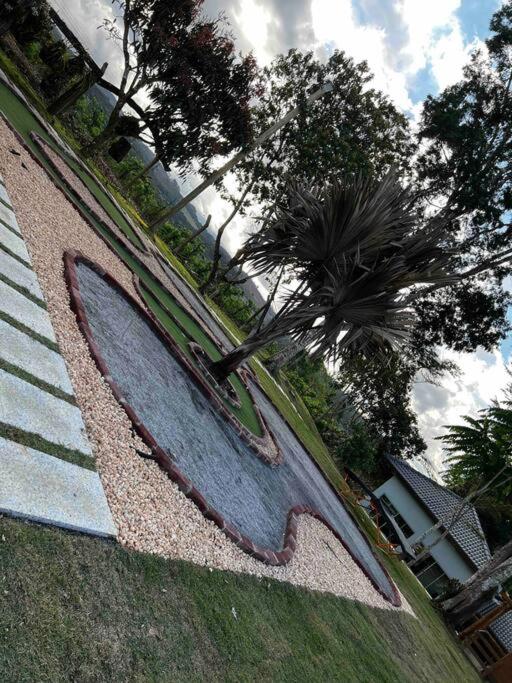 Mansão em Pedra Azul! Exclusividade na região