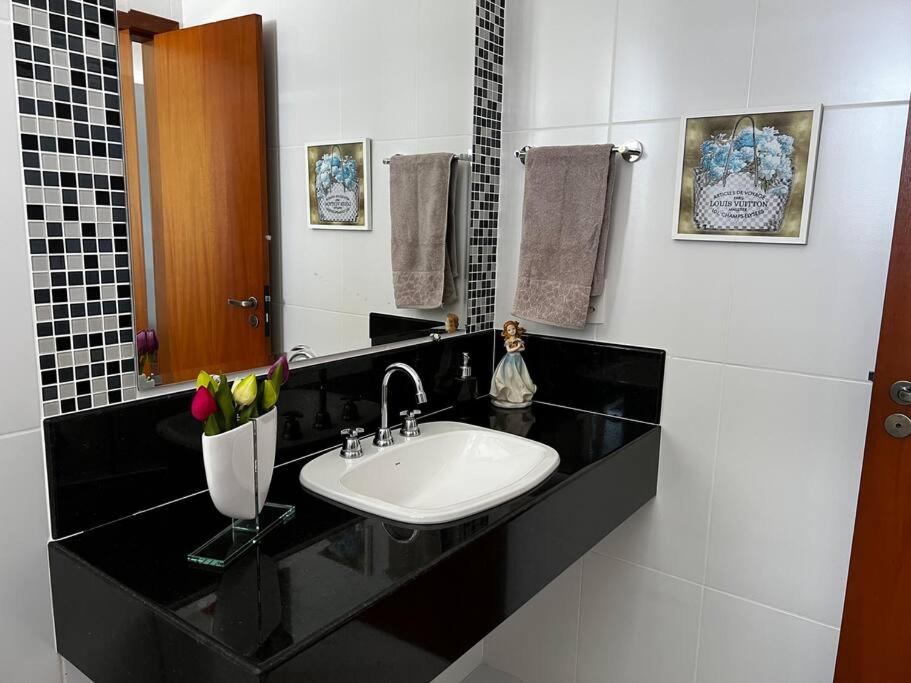 Mansão em Pedra Azul! Exclusividade na região