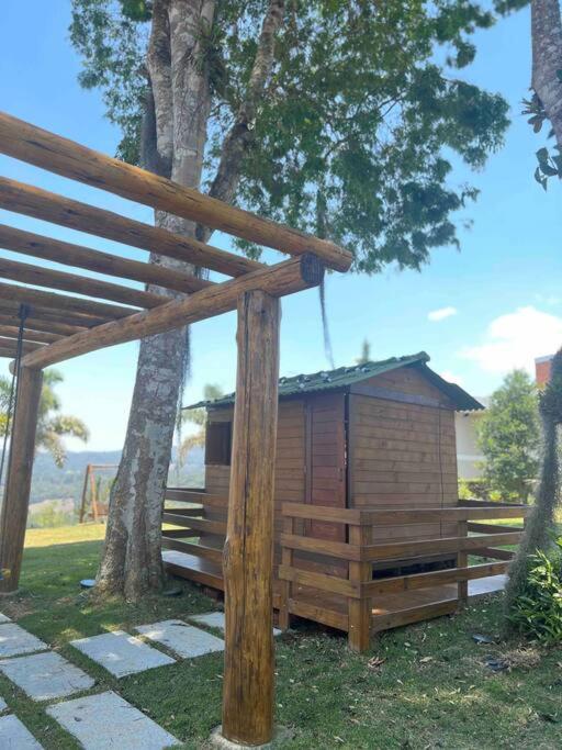 Mansão em Pedra Azul! Exclusividade na região