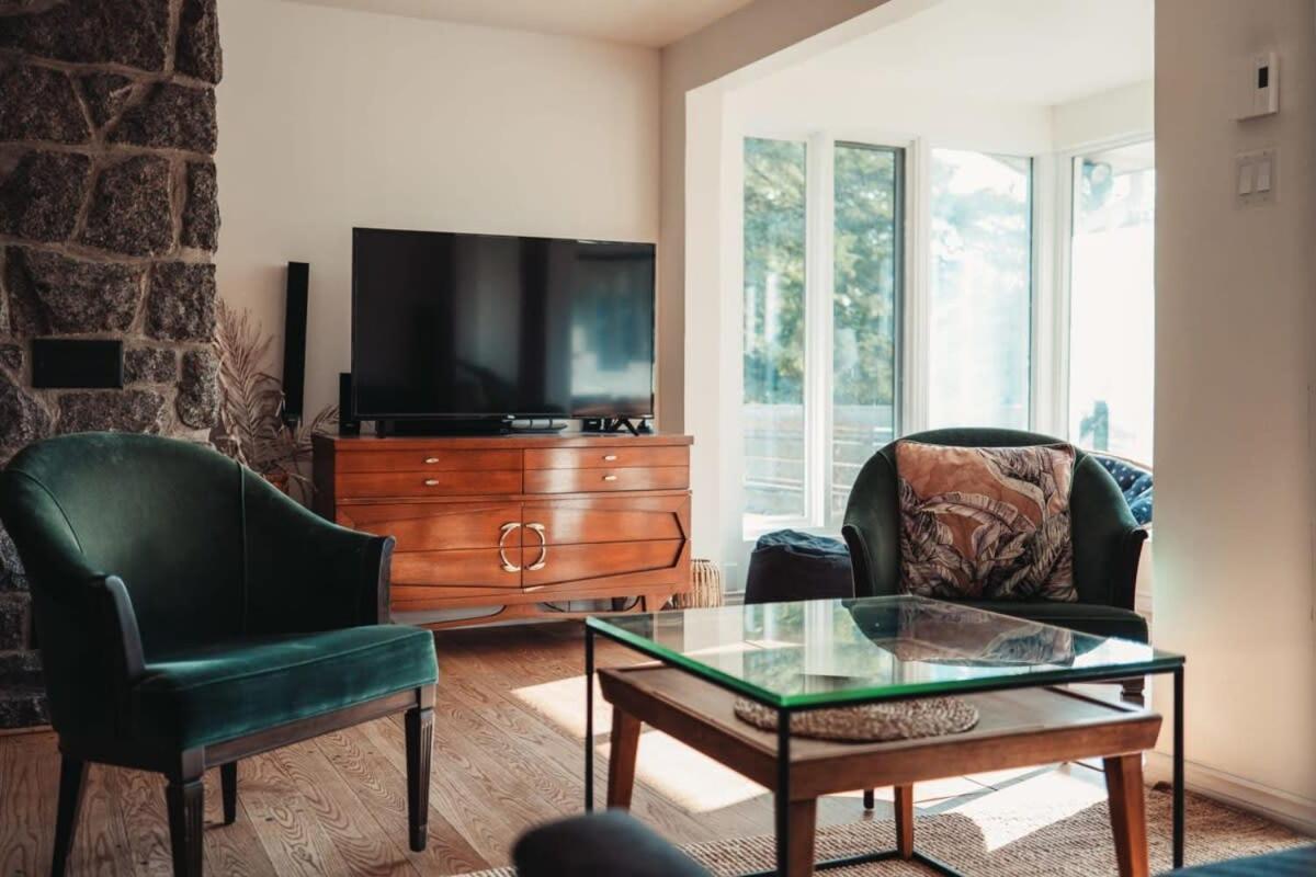 Magnifique chalet au bord du lac avec Spa