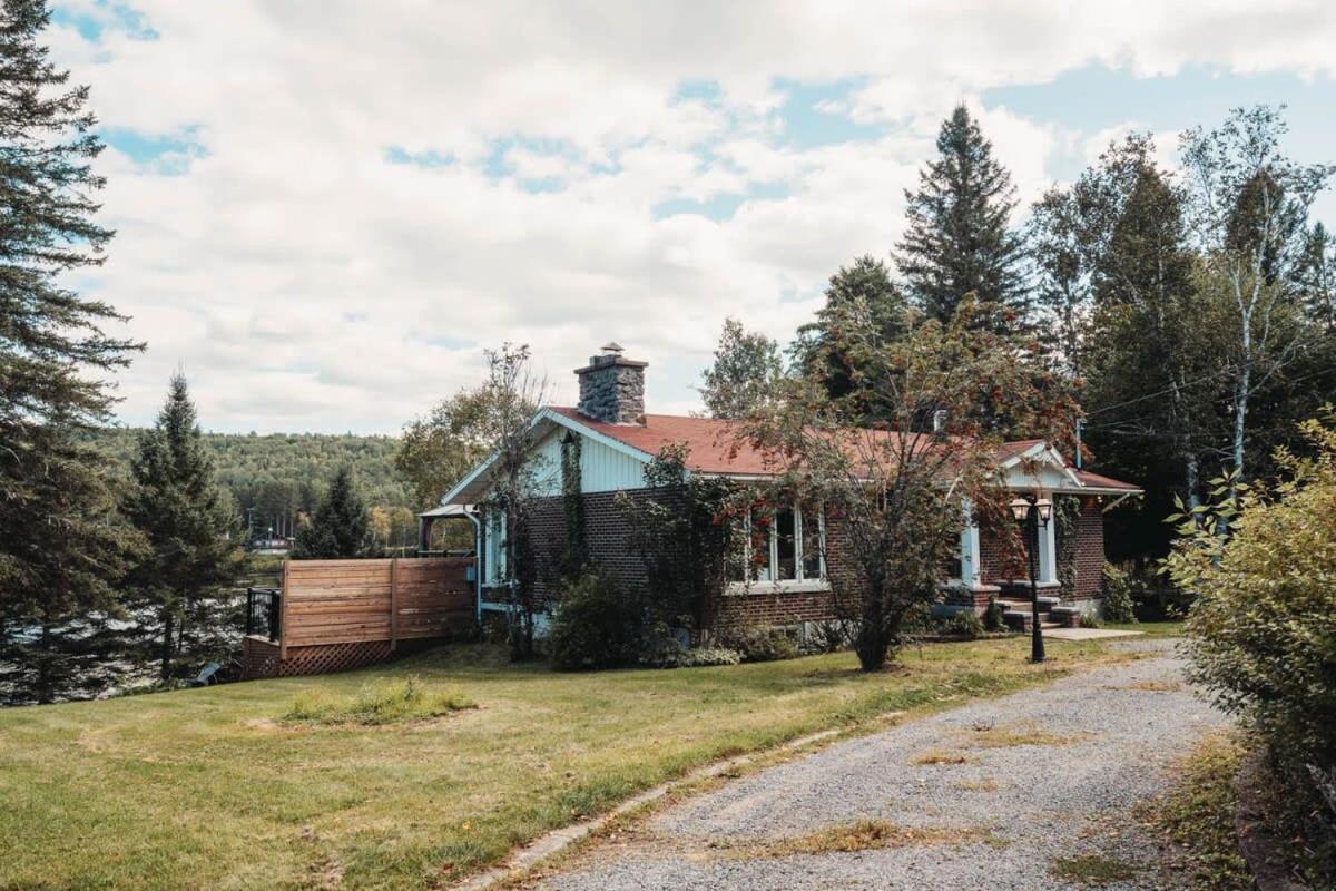 Magnifique chalet au bord du lac avec Spa