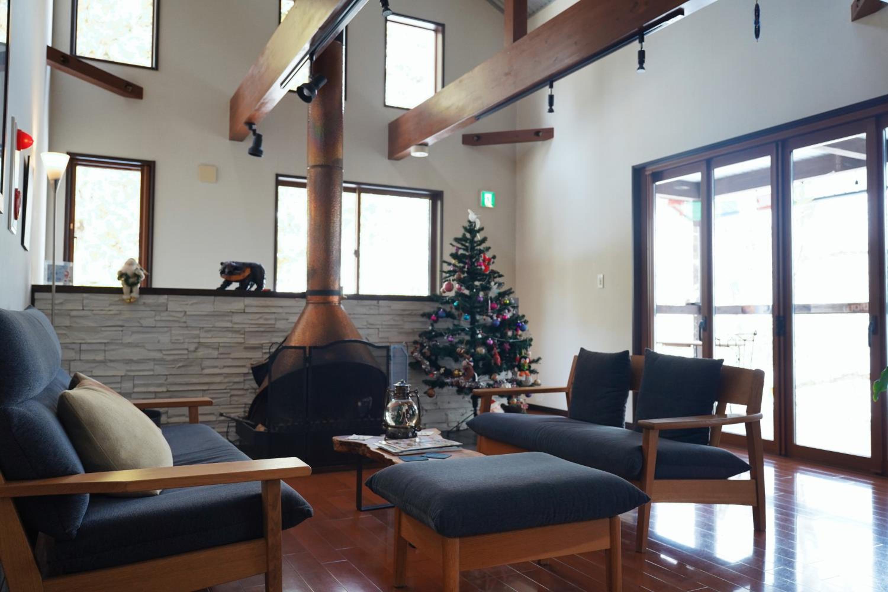 Bears Den Mountain Lodge
