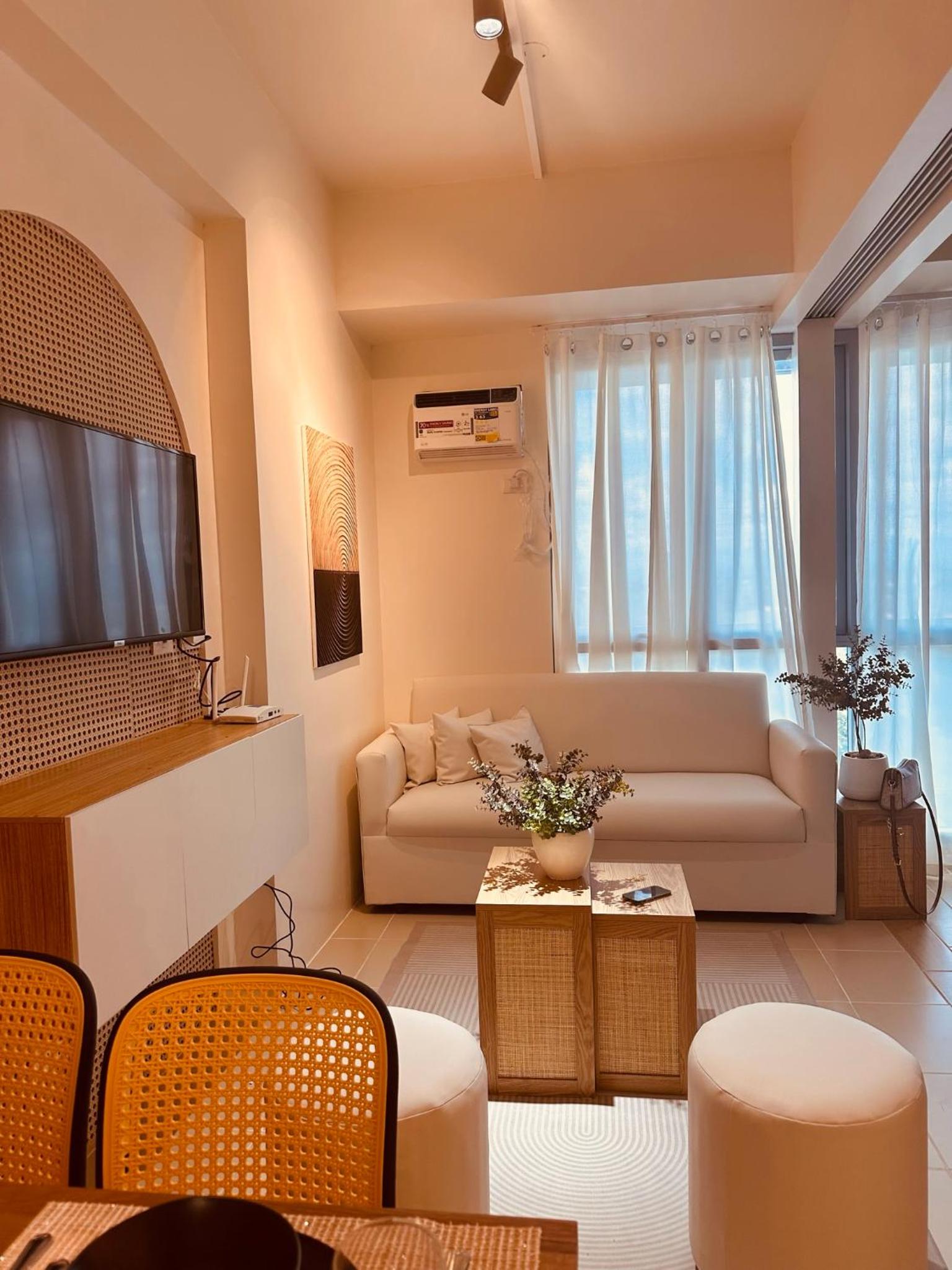 Studio K- Japandi-Inspired Condo Unit at The Palladium view 2