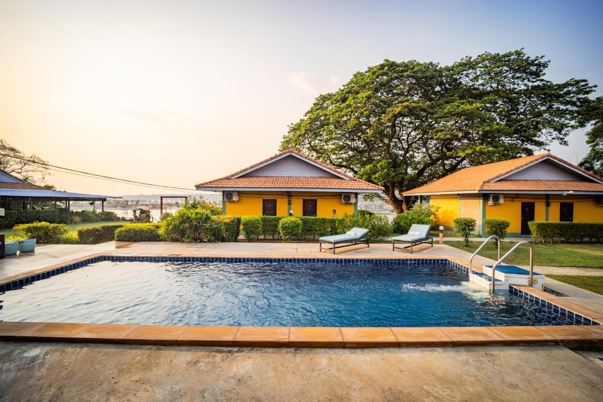 Khong Chiam Orchid Riverside Resort