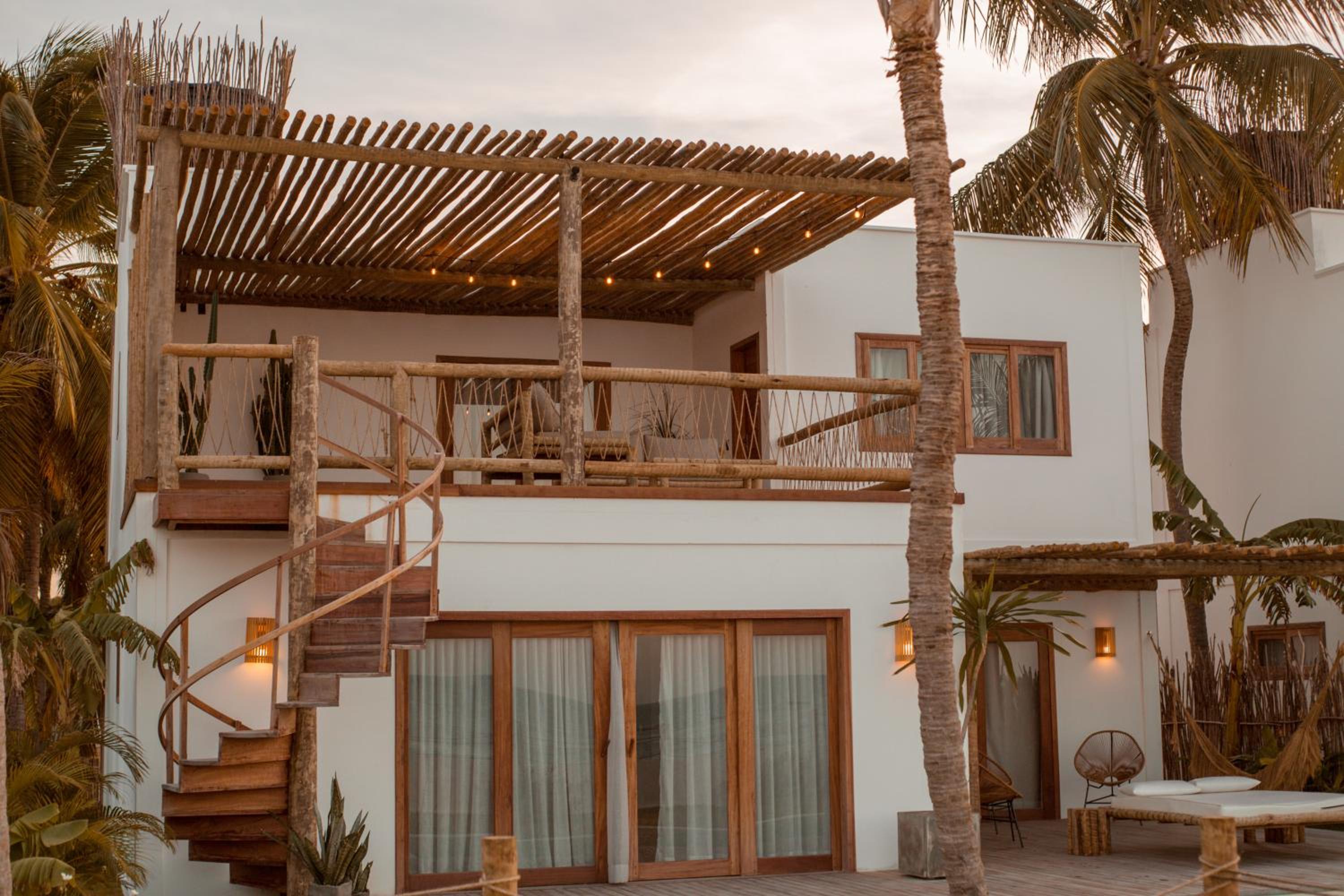 Villa Mango Beach Houses