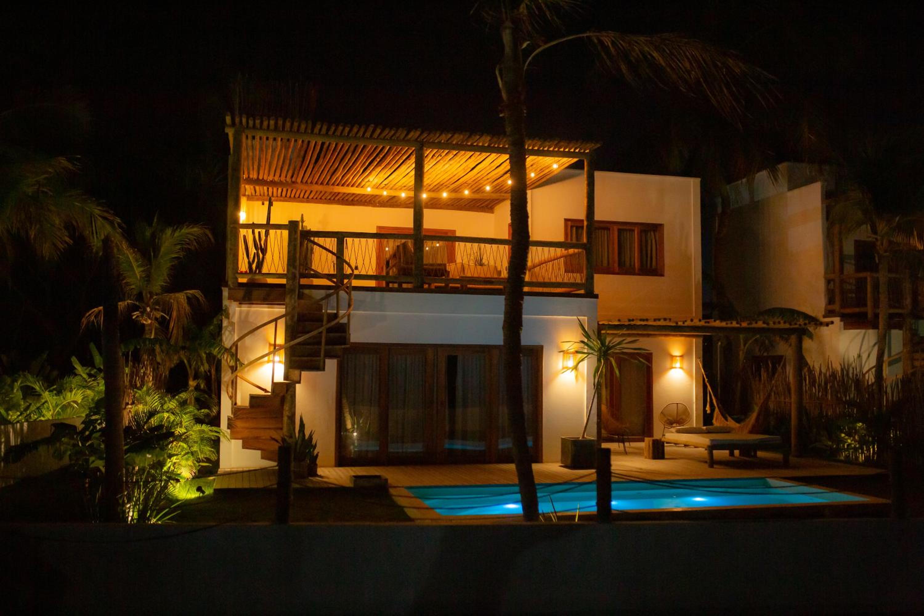 Villa Mango Beach Houses