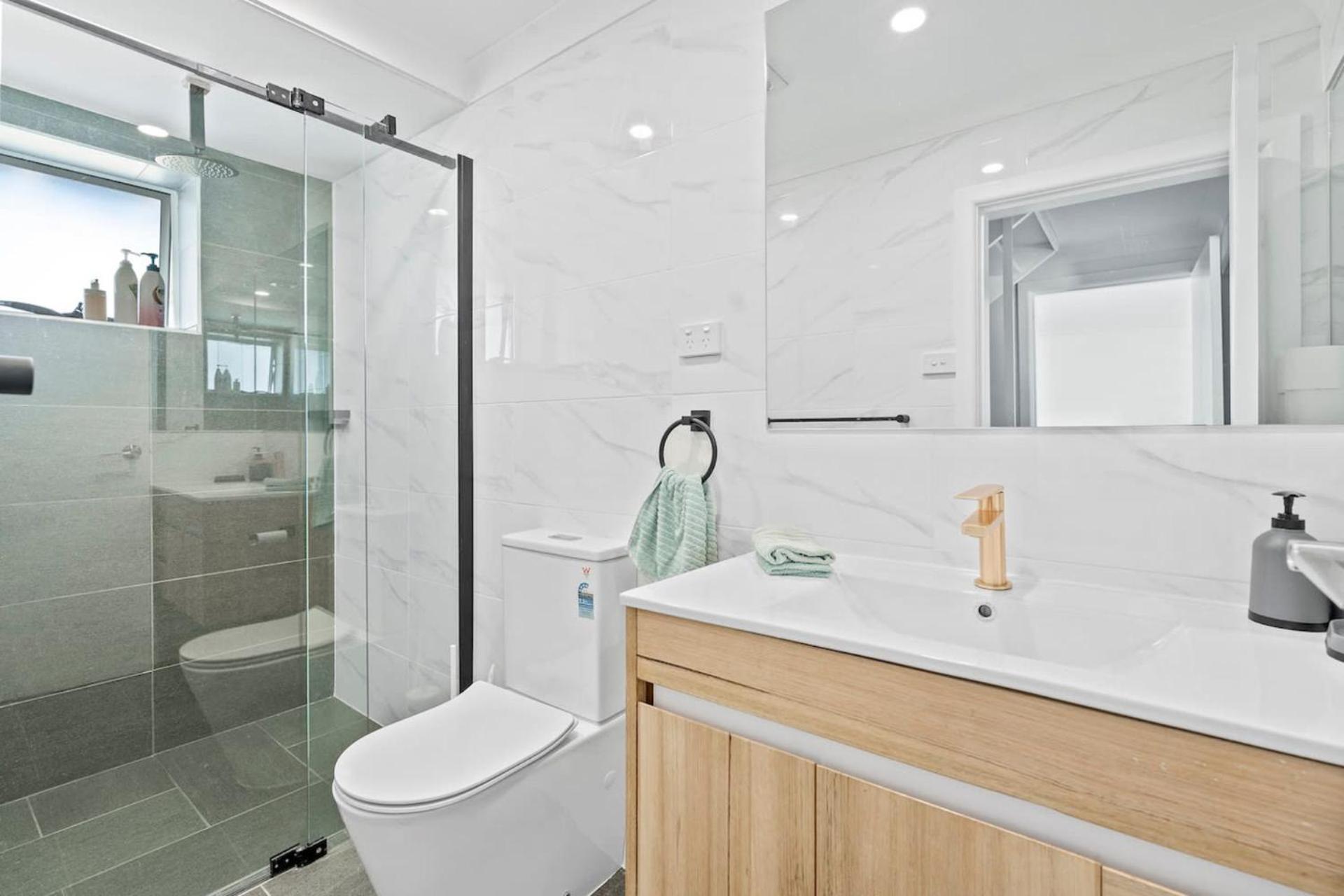 Free Early Check In & Late Check Out! - Sanctuary View - Stylish and luxurious