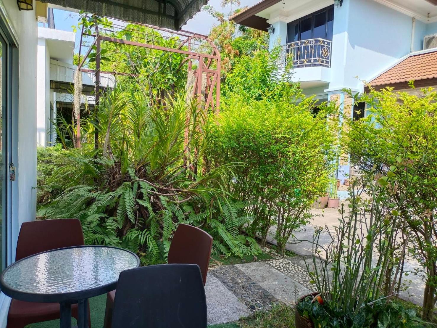 Phannarai House