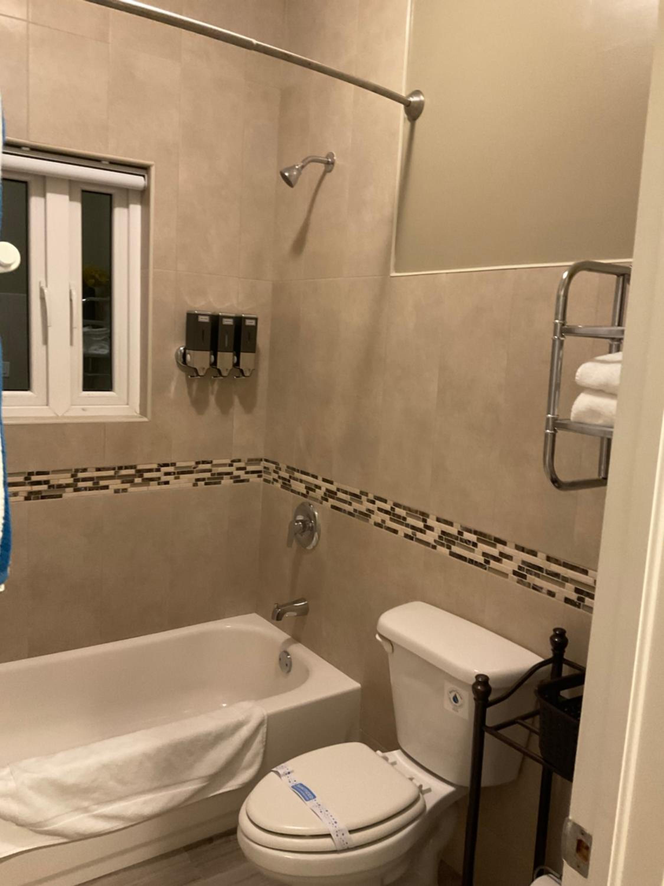 Bougainvilla Ensuite