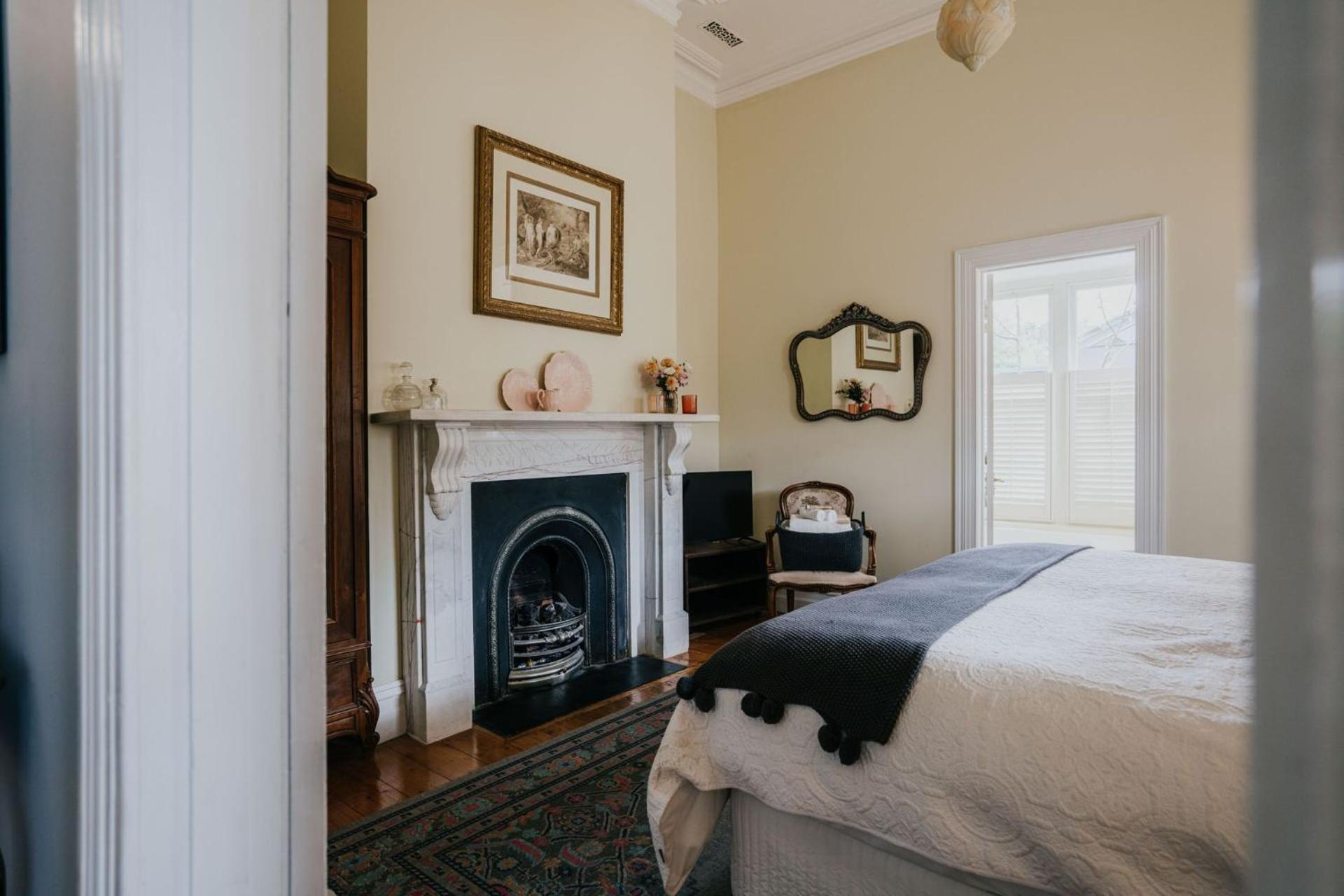 Lake Daylesford Country House