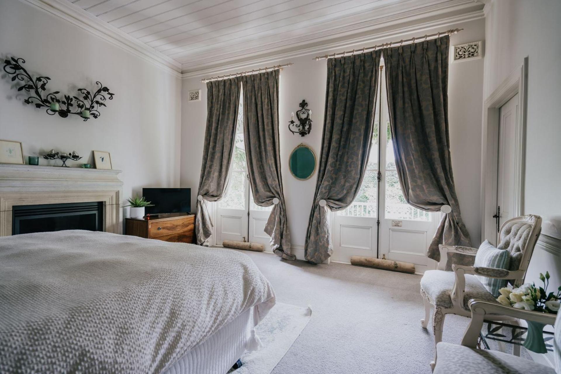 Lake Daylesford Country House