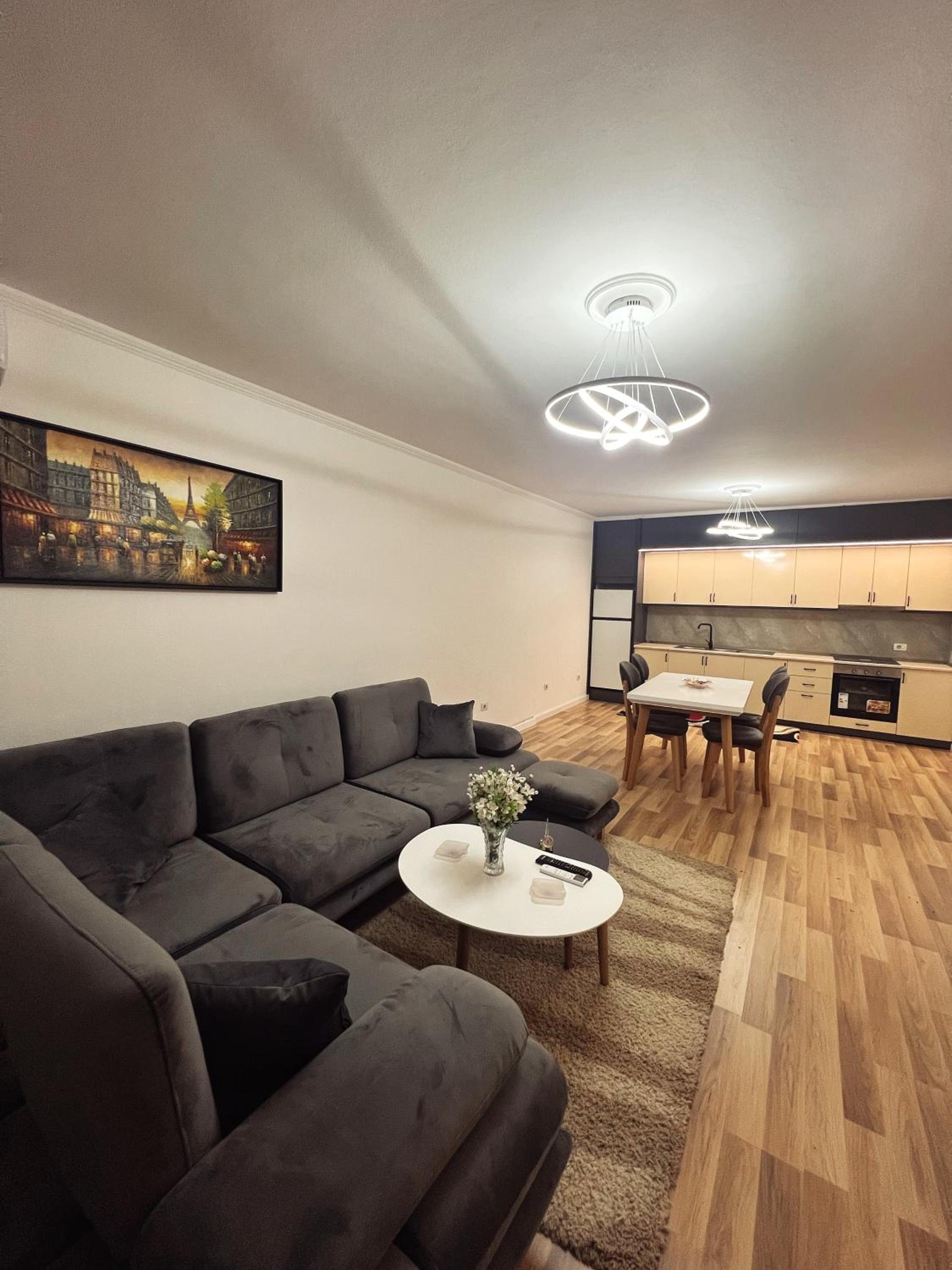 Art's Apartment Tirana