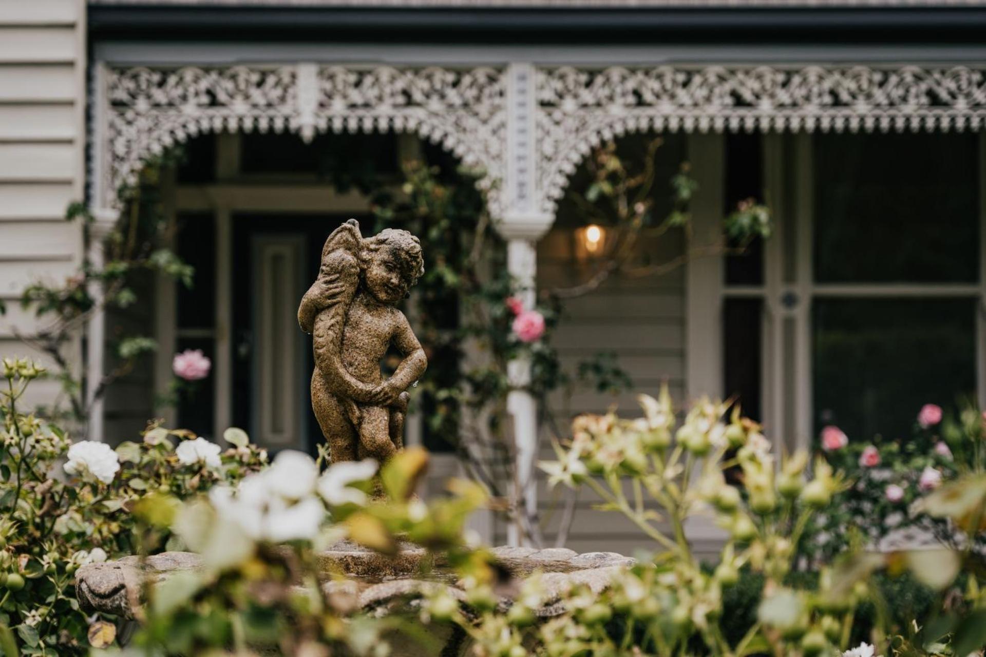 Lake Daylesford Country House