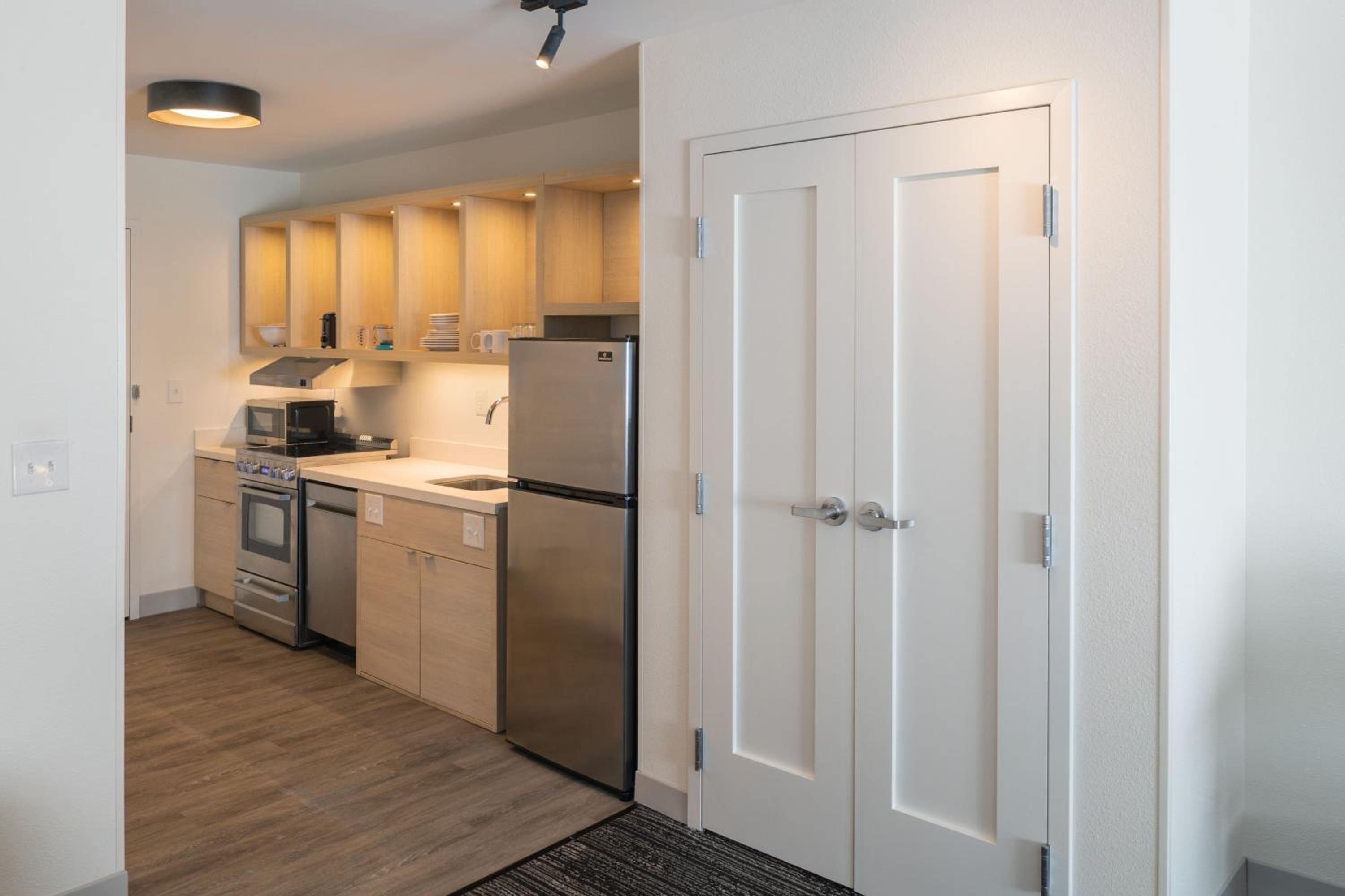 Georgetown Vacations - TownePlace Suites by Marriott Georgetown - Property Image 16