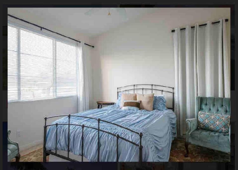 Southwestern Charm In Rams Hill - Property Image 2