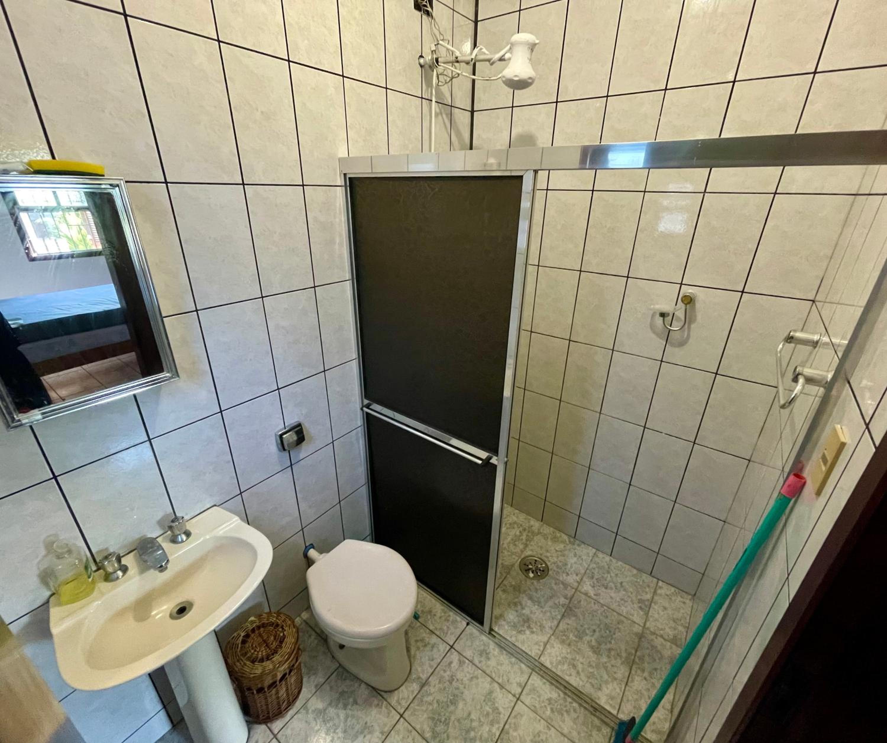 Casa com 2 quartos na praia da Vista Linda, Bertioga-SP