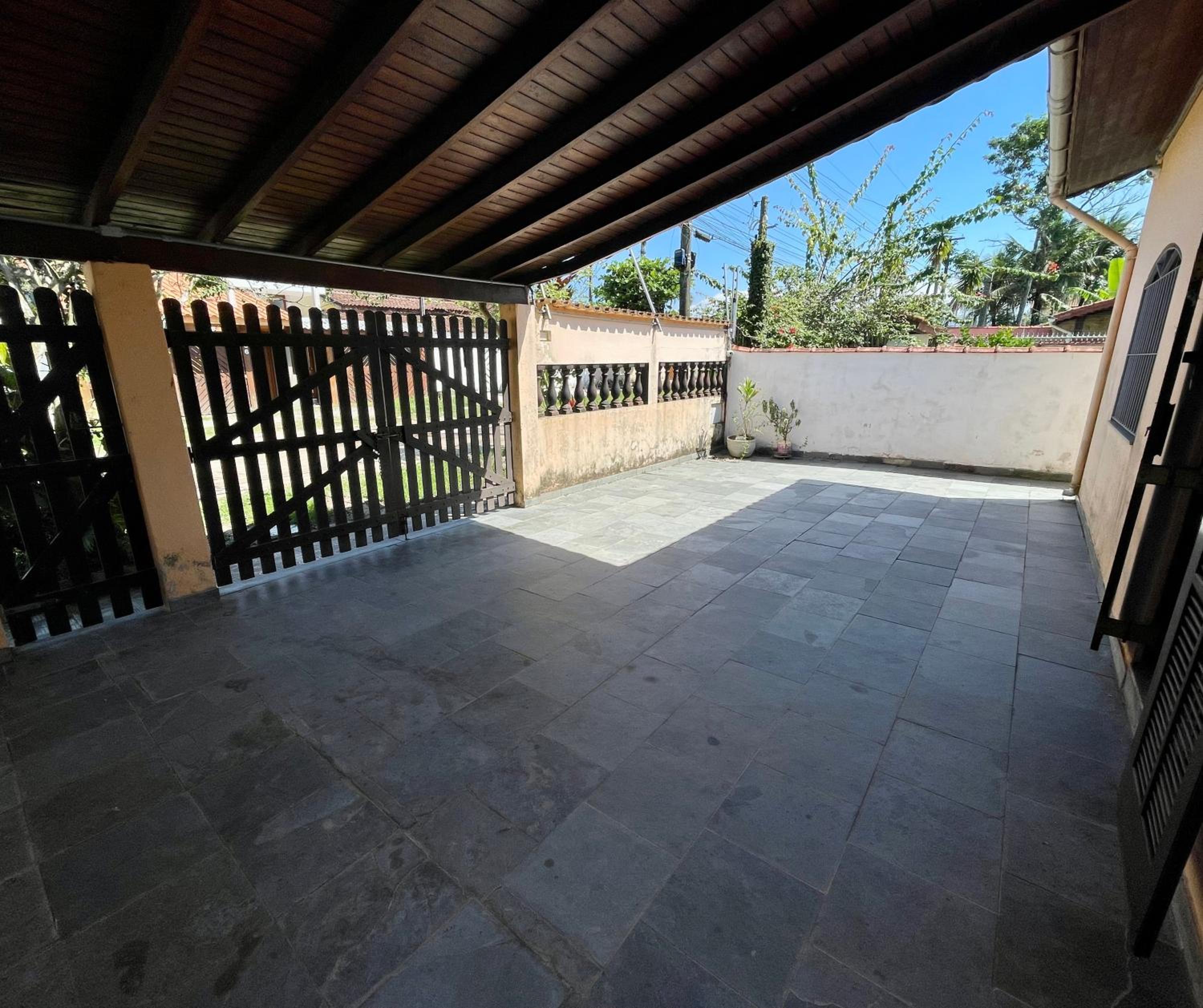 Casa com 2 quartos na praia da Vista Linda, Bertioga-SP