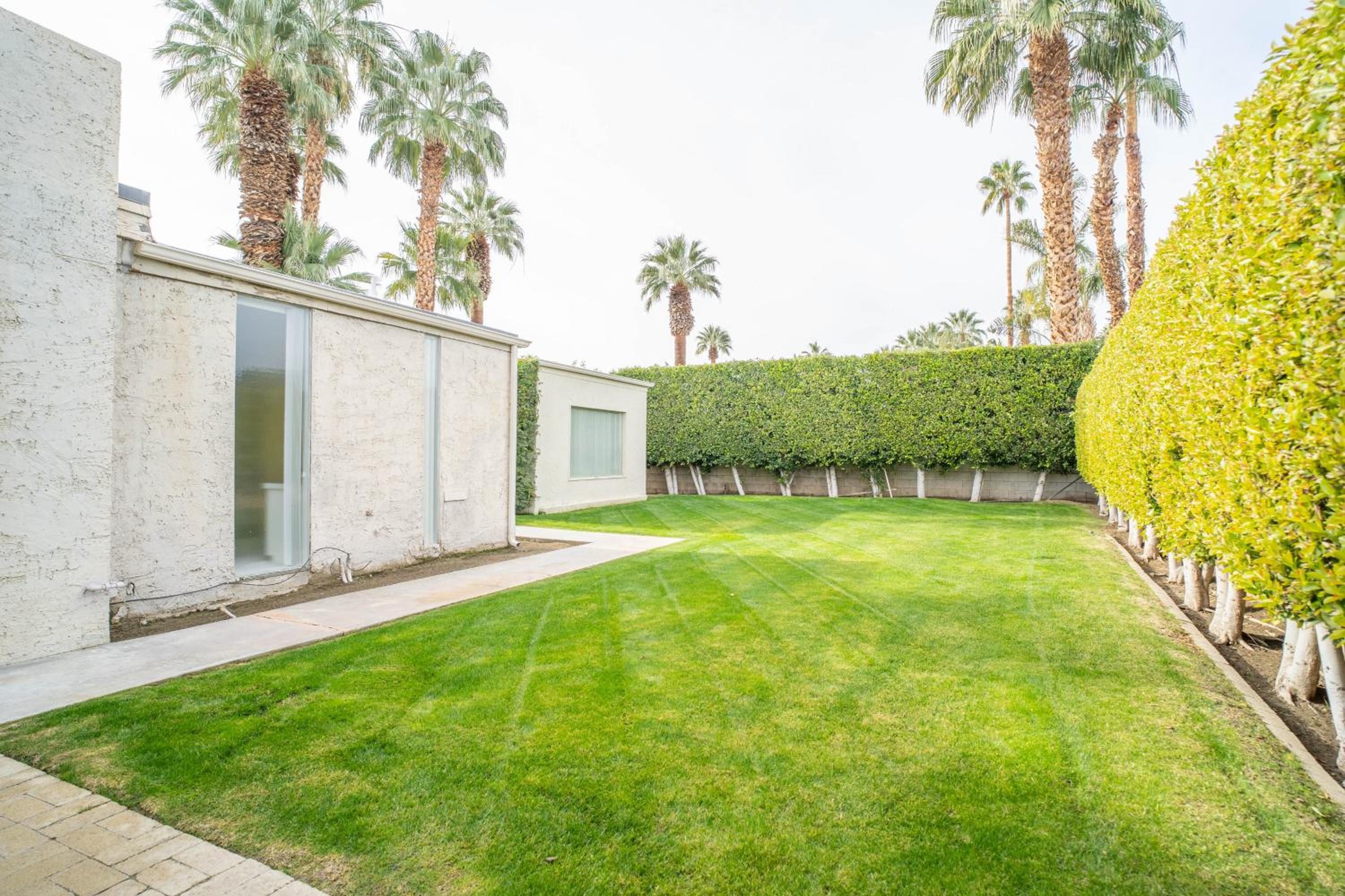 Luminous William F. Cody designed home