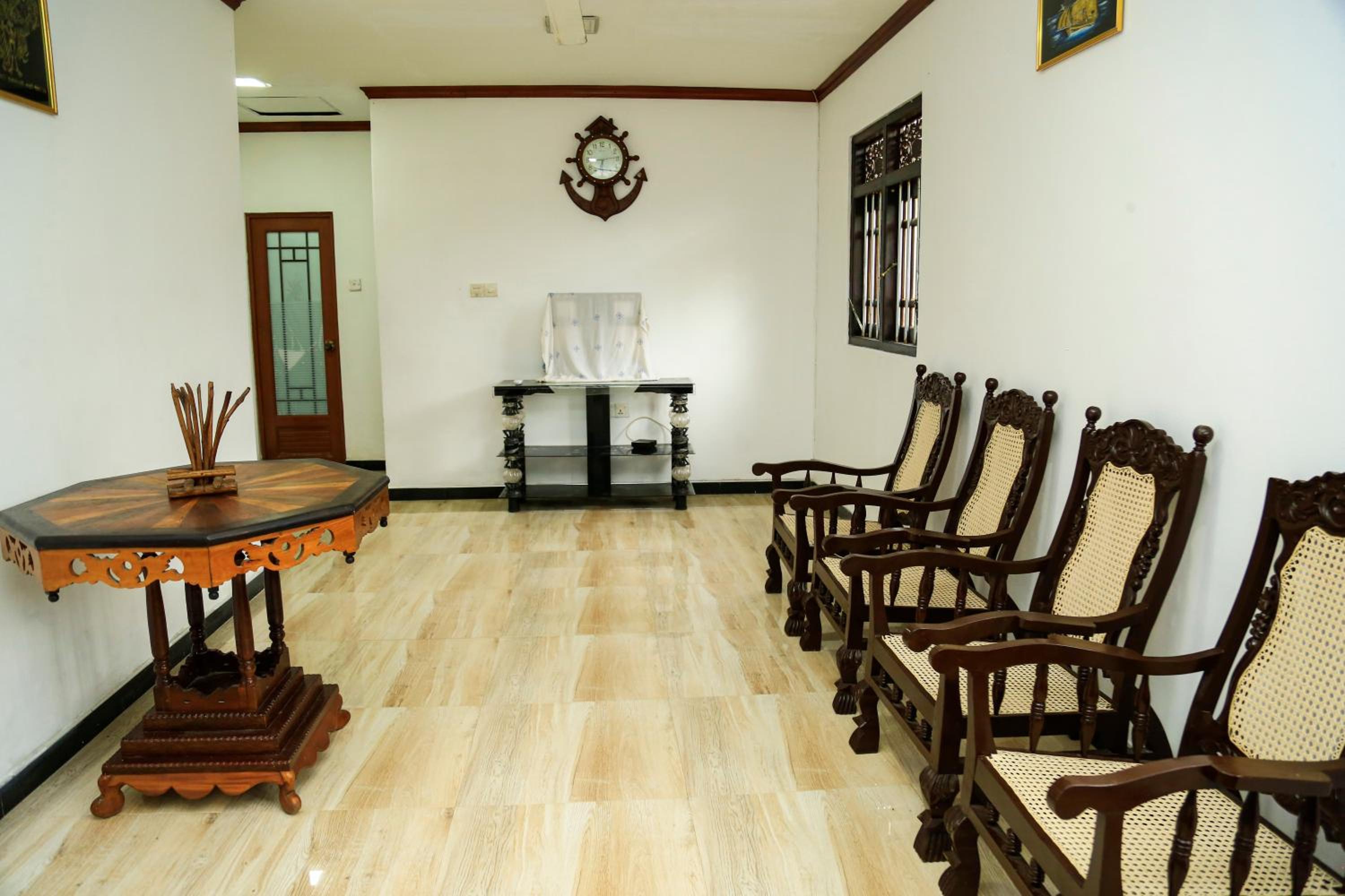 Eton Villa Talpe view 3