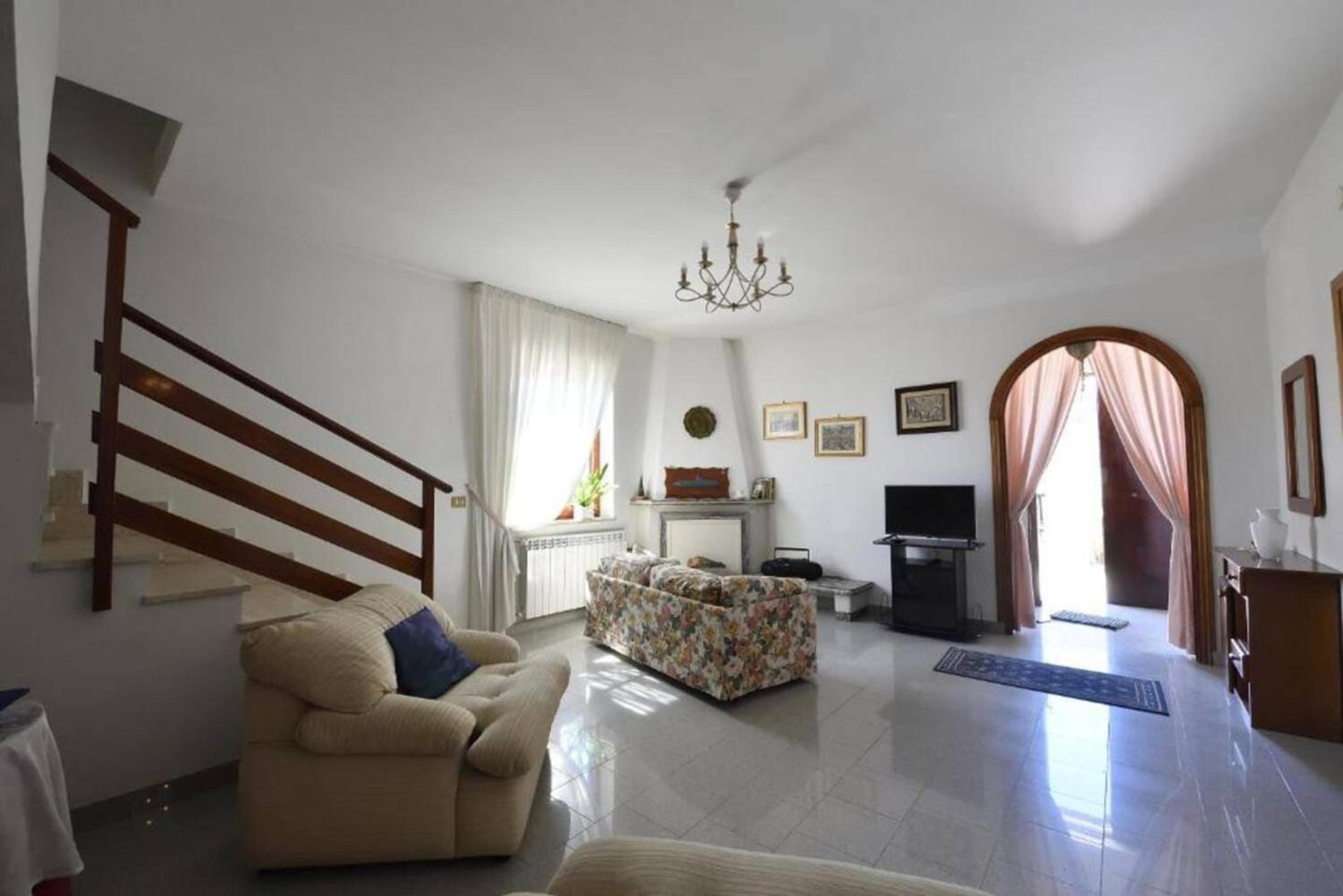 Charming villa in Fondi with fireplace view 2