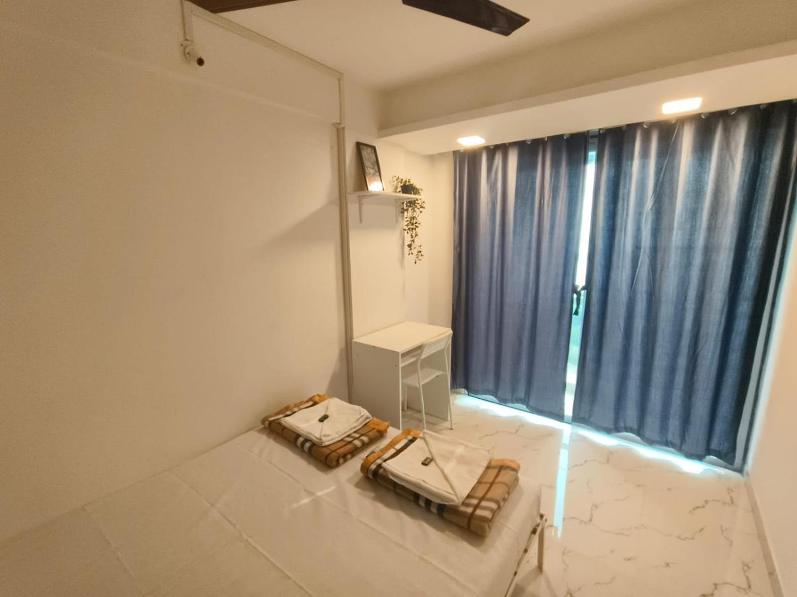 Dhayra's Seascape Apt @Dapoli, photo 16