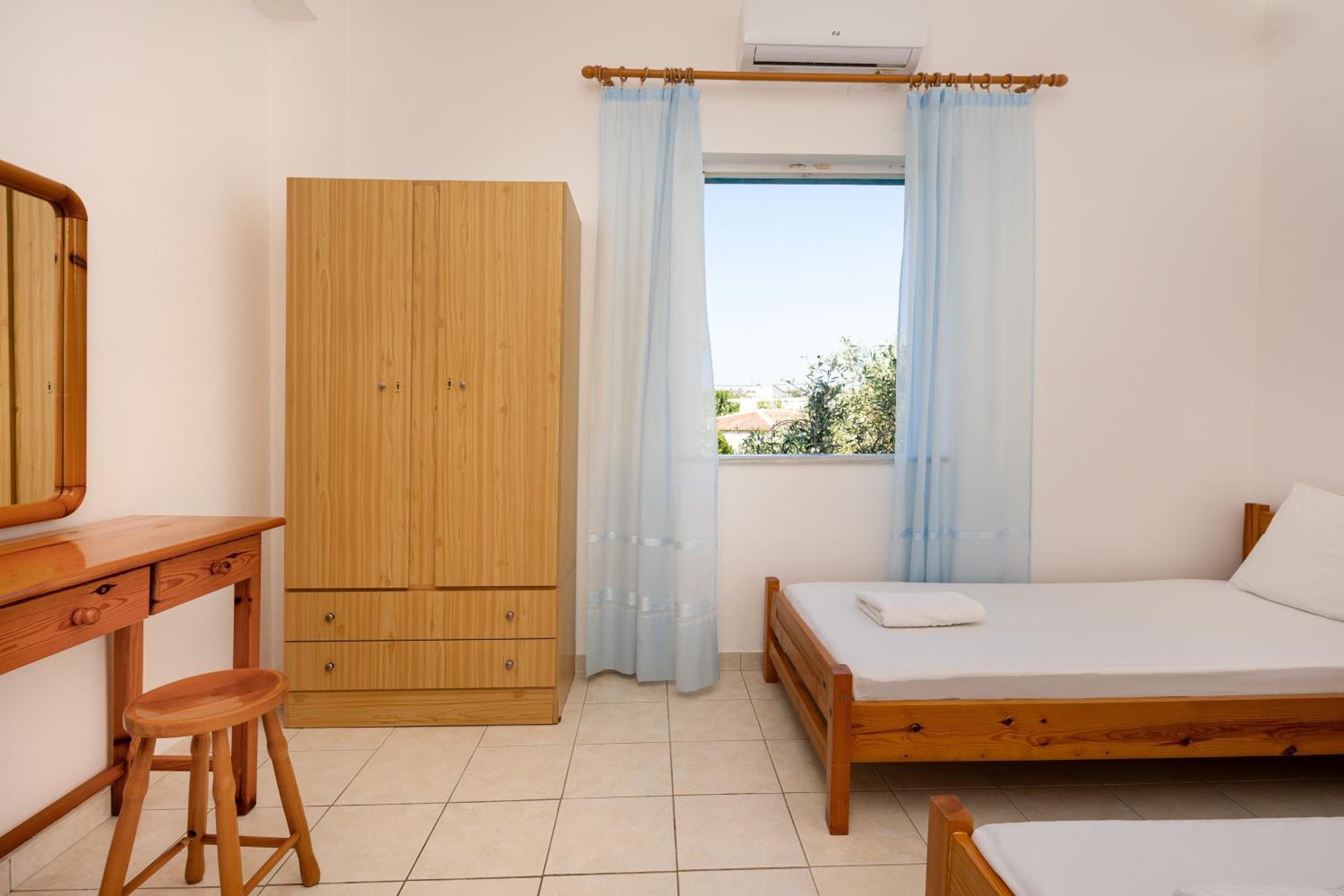 Alexis Apartments