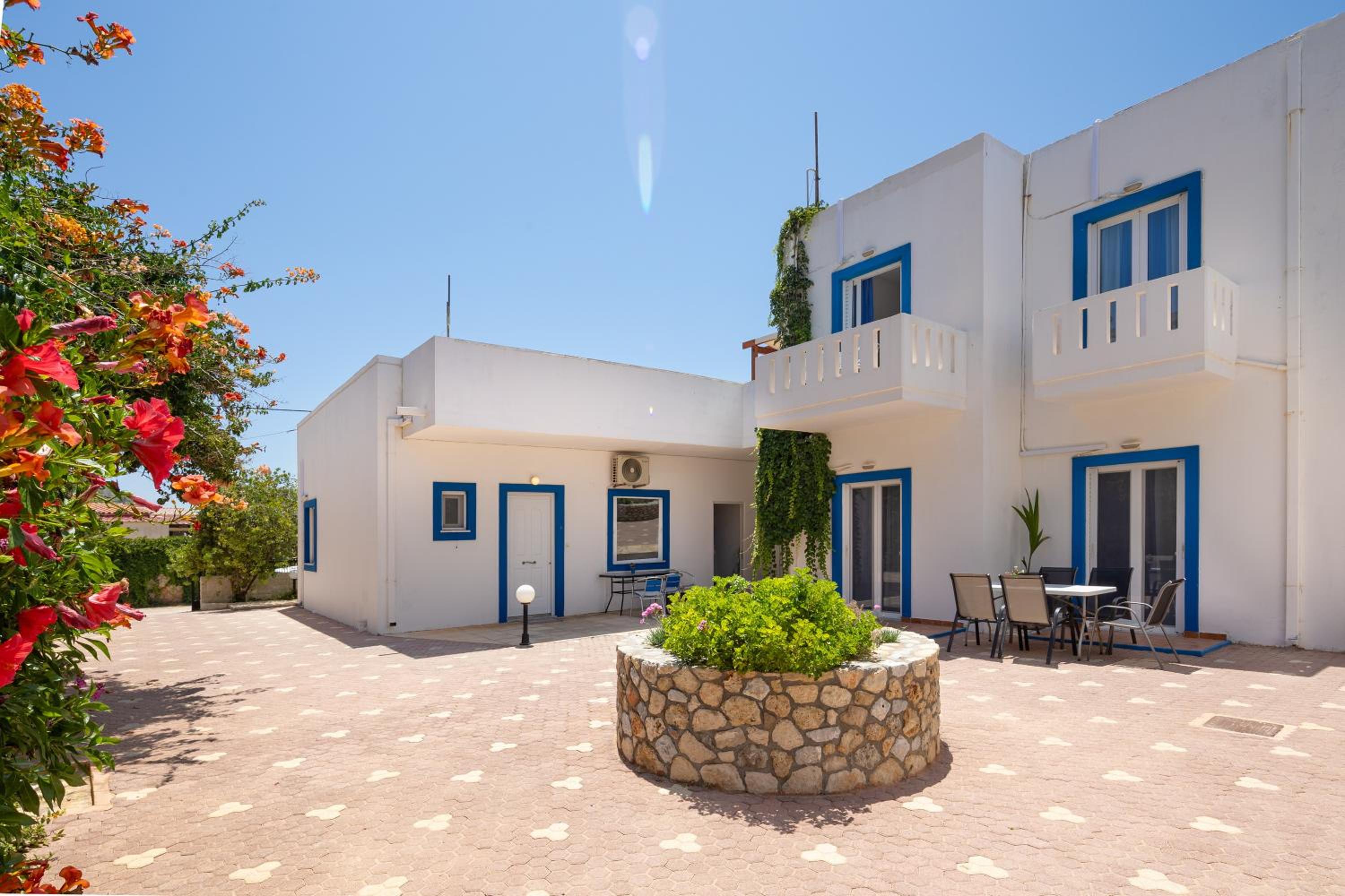 Alexis Apartments