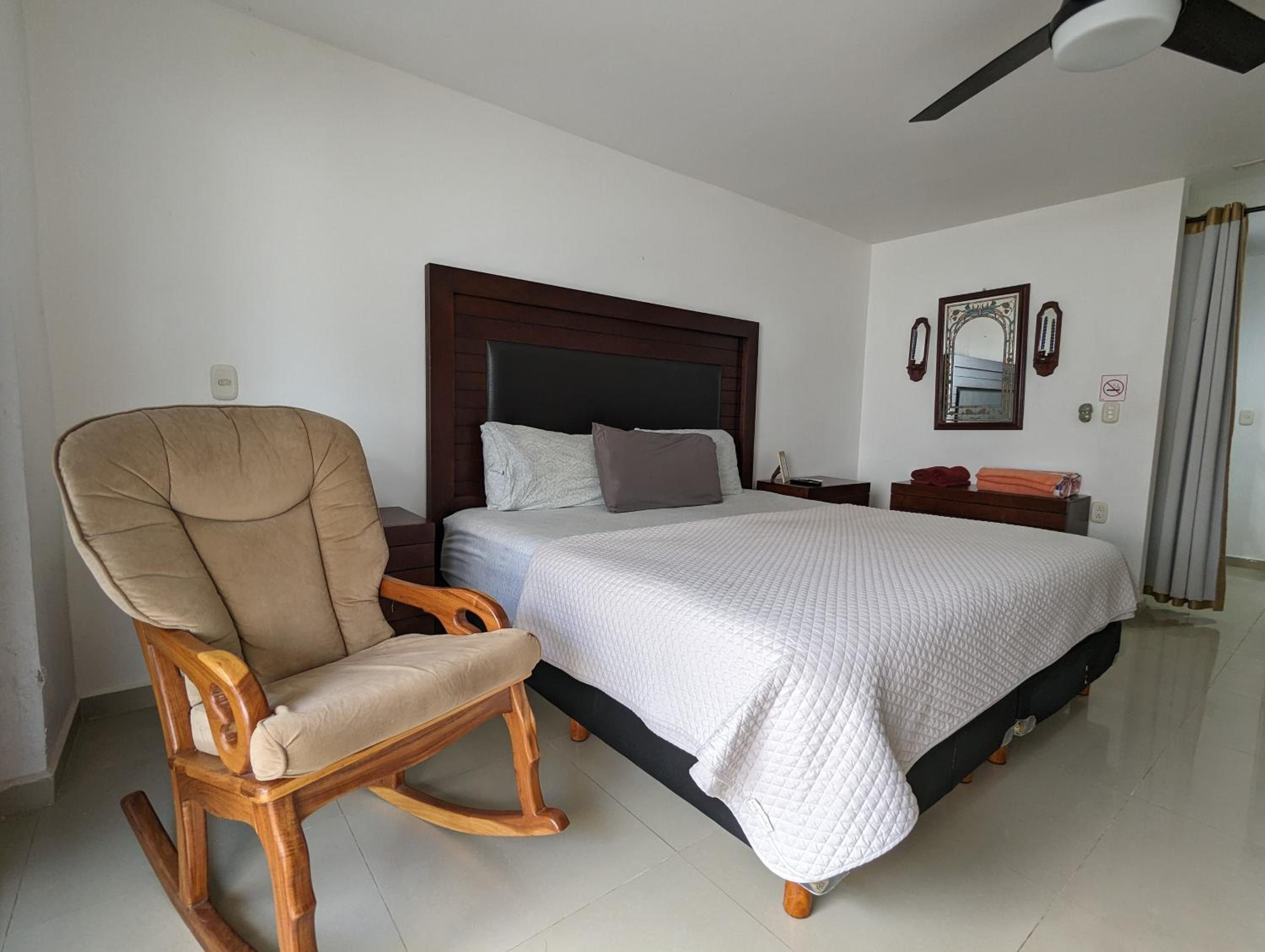 Villa Aurora Beautiful Beachfront Apartment